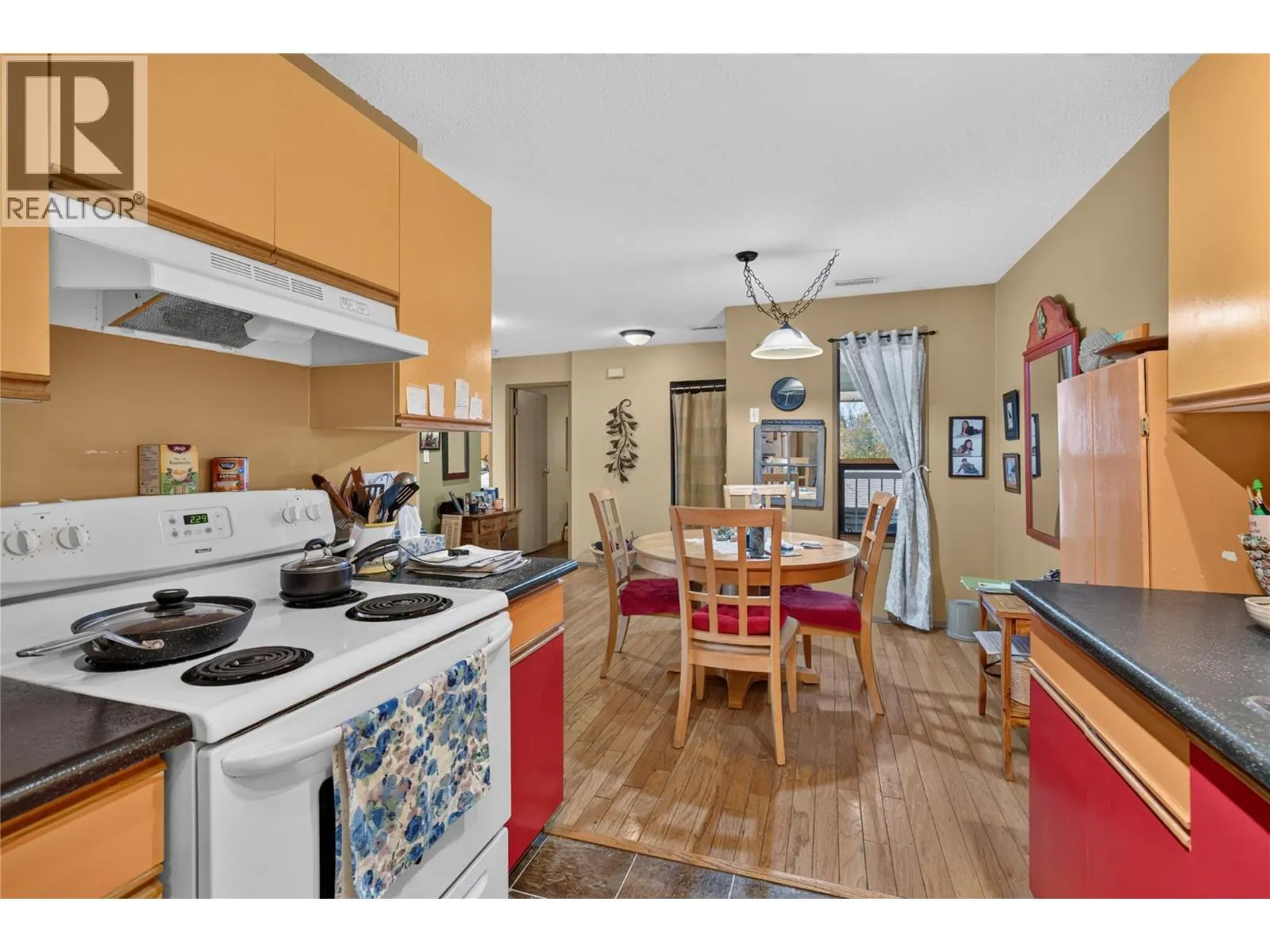 2195 Rosedale Avenue Unit# D