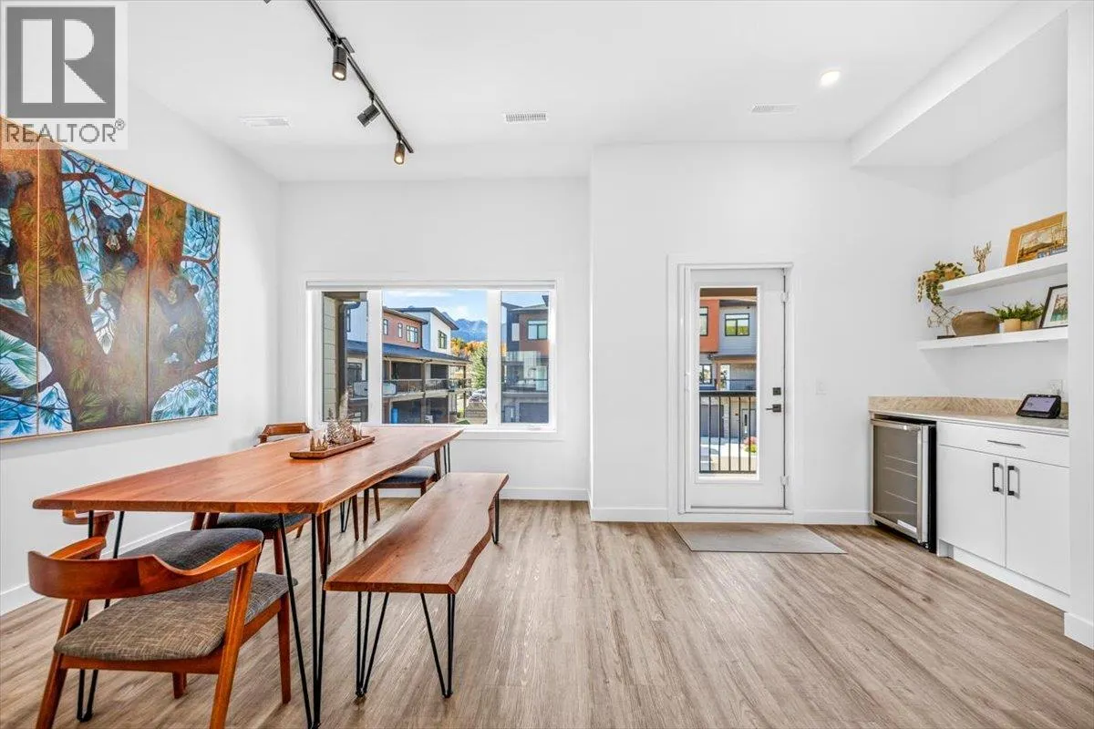 700 Riverside Way Unit# 205