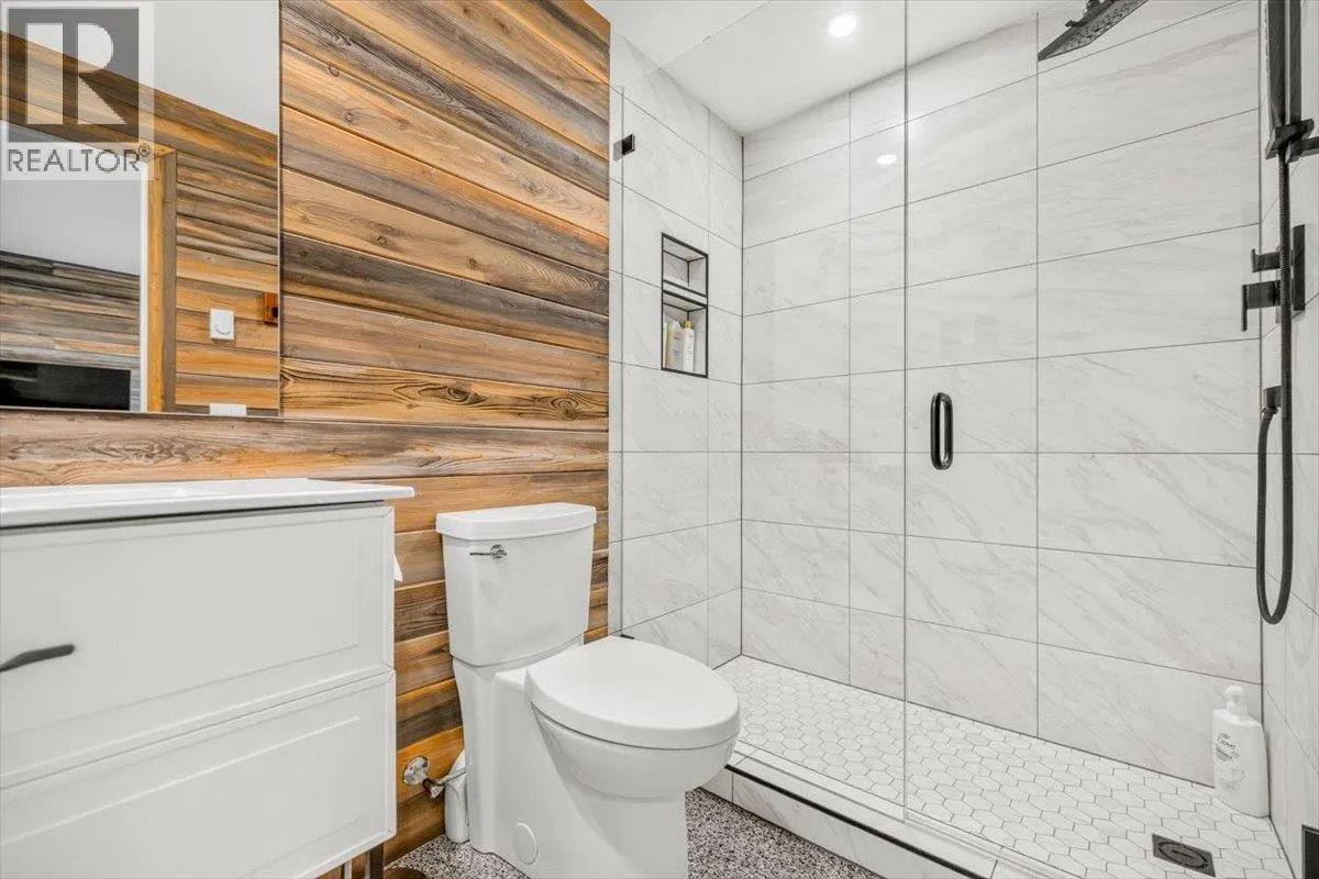 700 Riverside Way Unit# 205