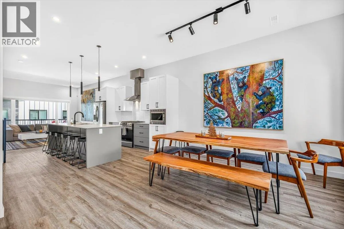 700 Riverside Way Unit# 205