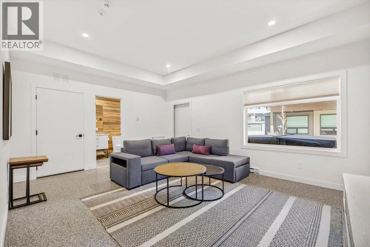 700 Riverside Way Unit# 205