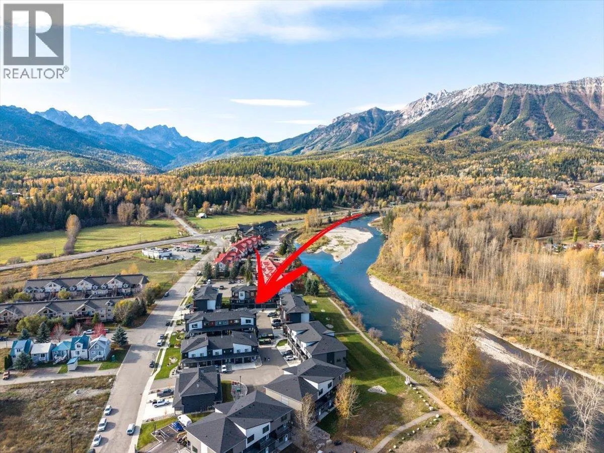 700 Riverside Way Unit# 205