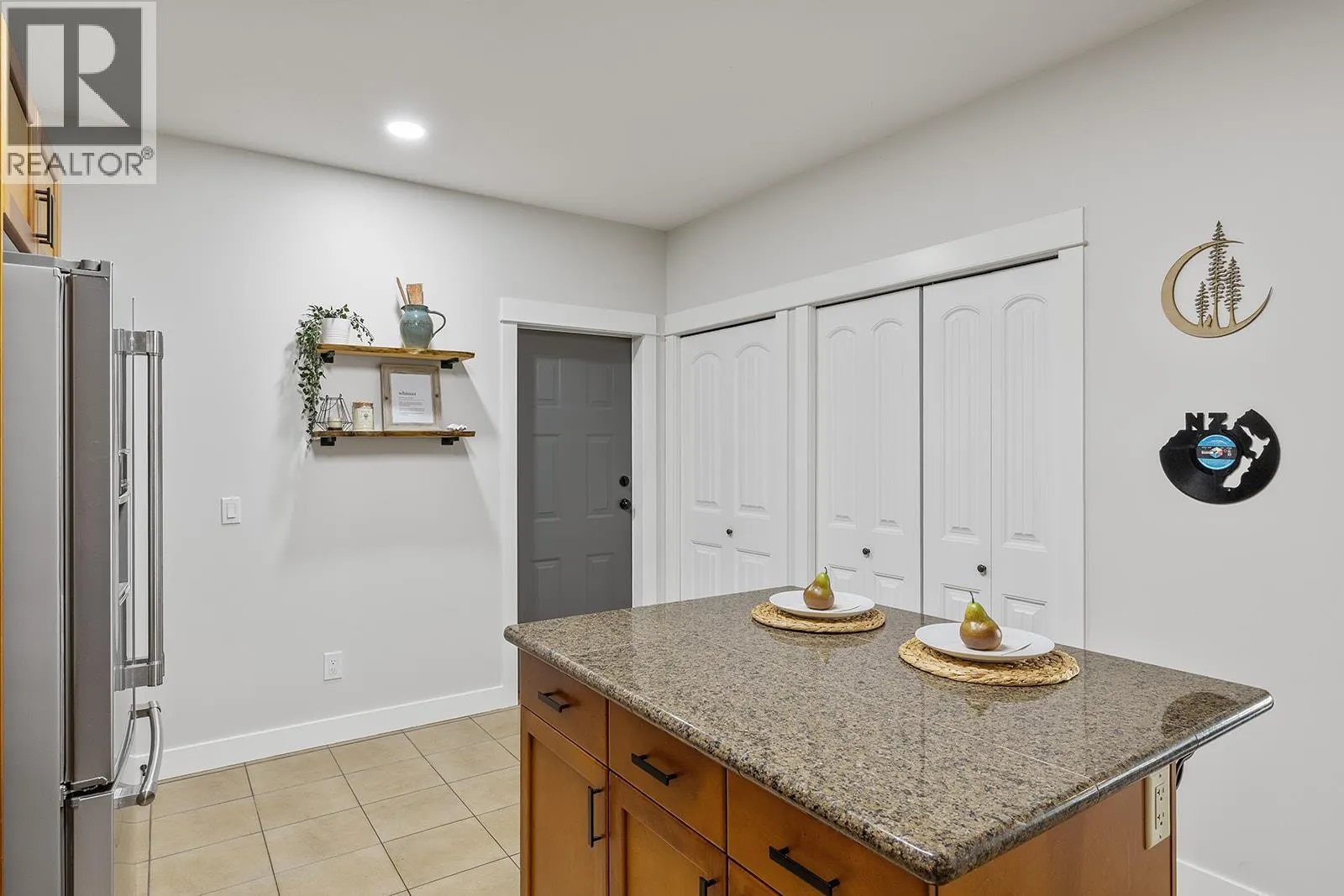 3350 Woodsdale Road Unit# 401