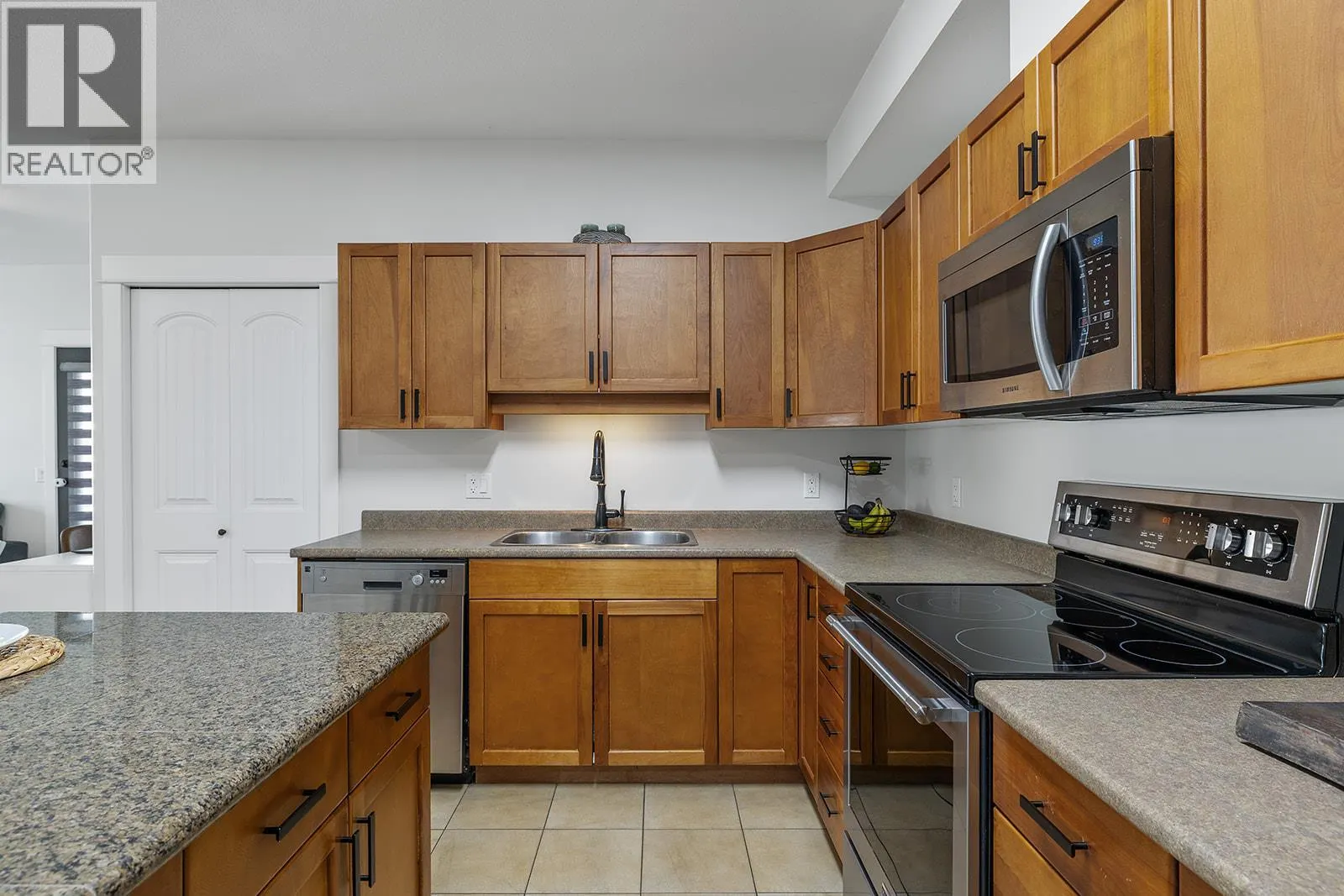 3350 Woodsdale Road Unit# 401