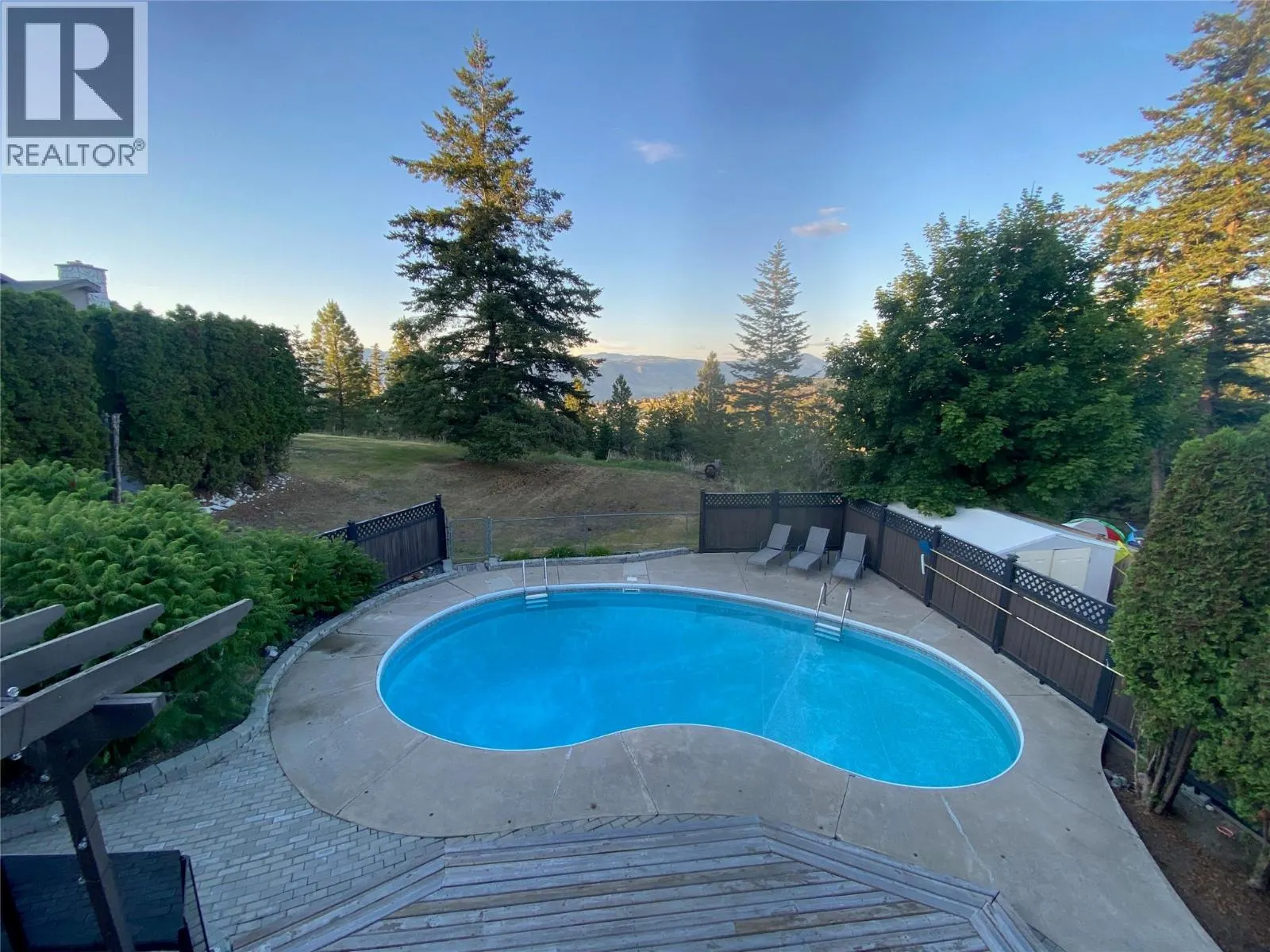 492 LAURIER Drive