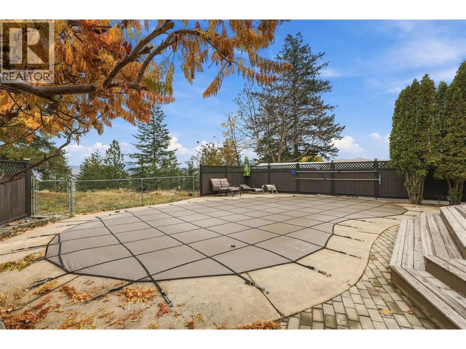 492 LAURIER Drive