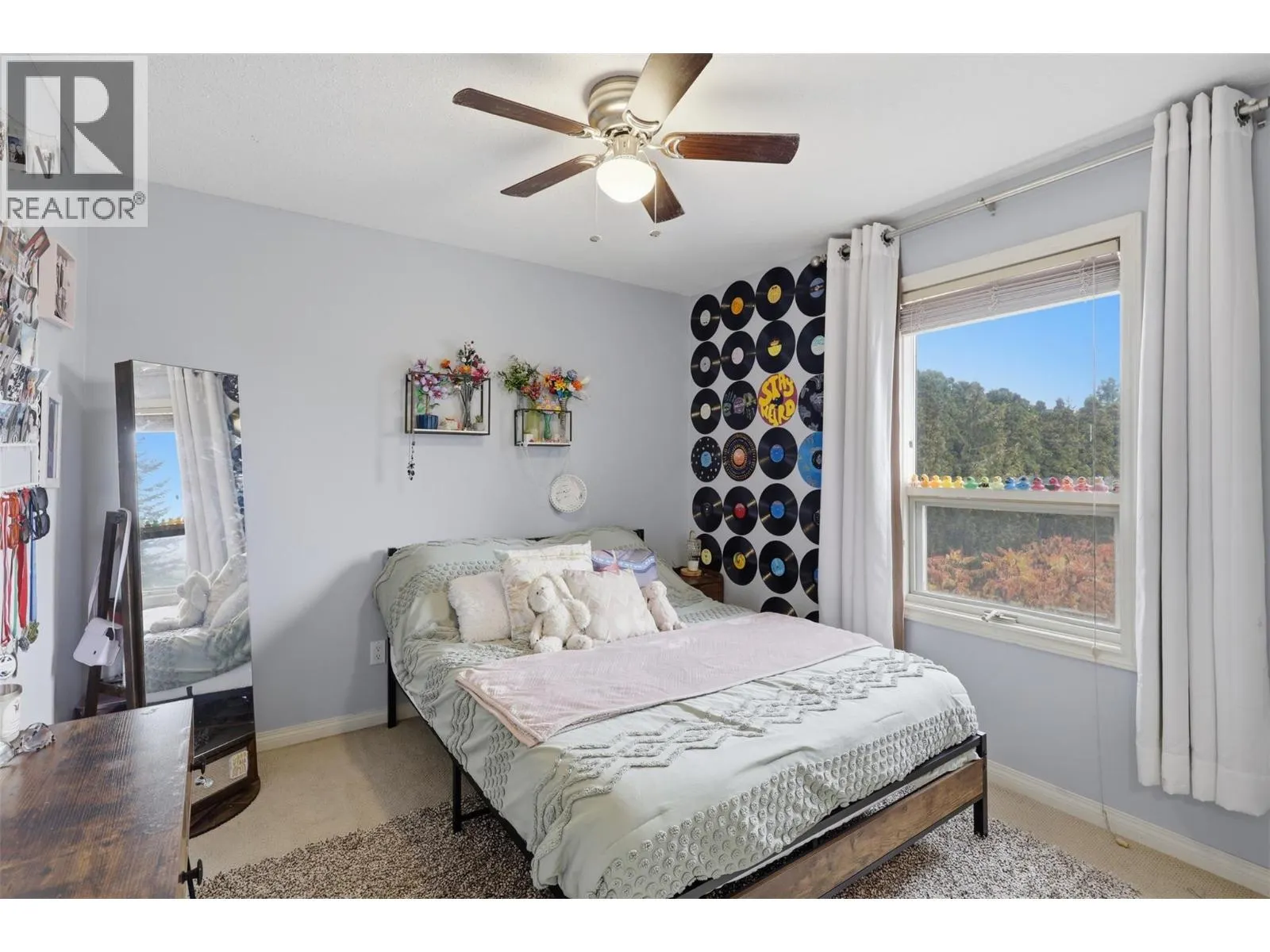 492 LAURIER Drive