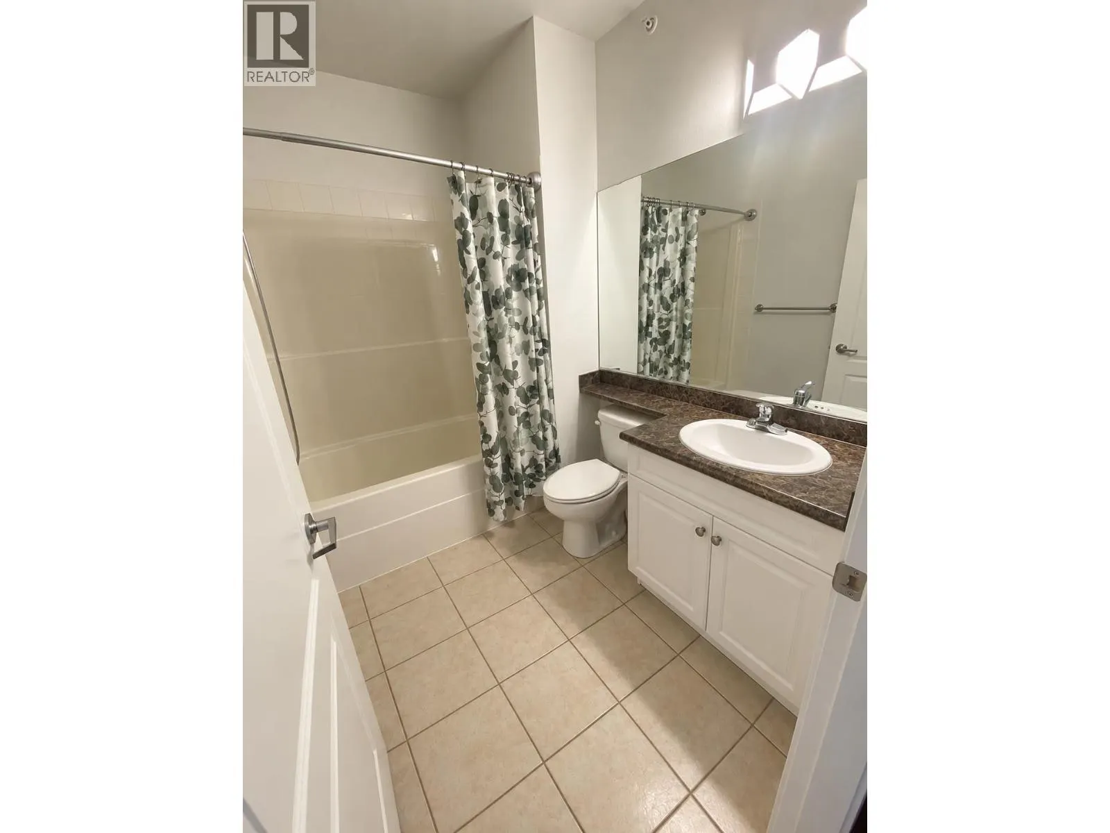 680 Lequime Road Unit# 401