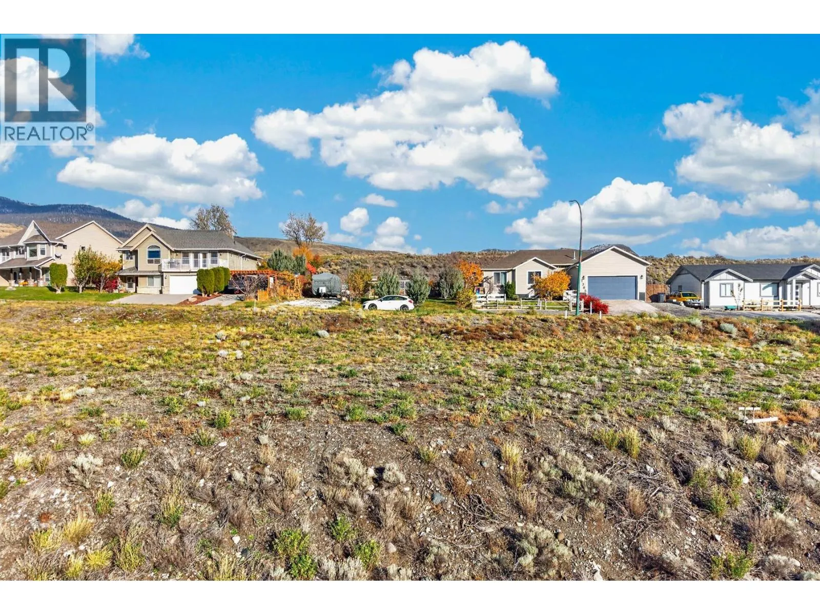 1386 SEMLIN Drive