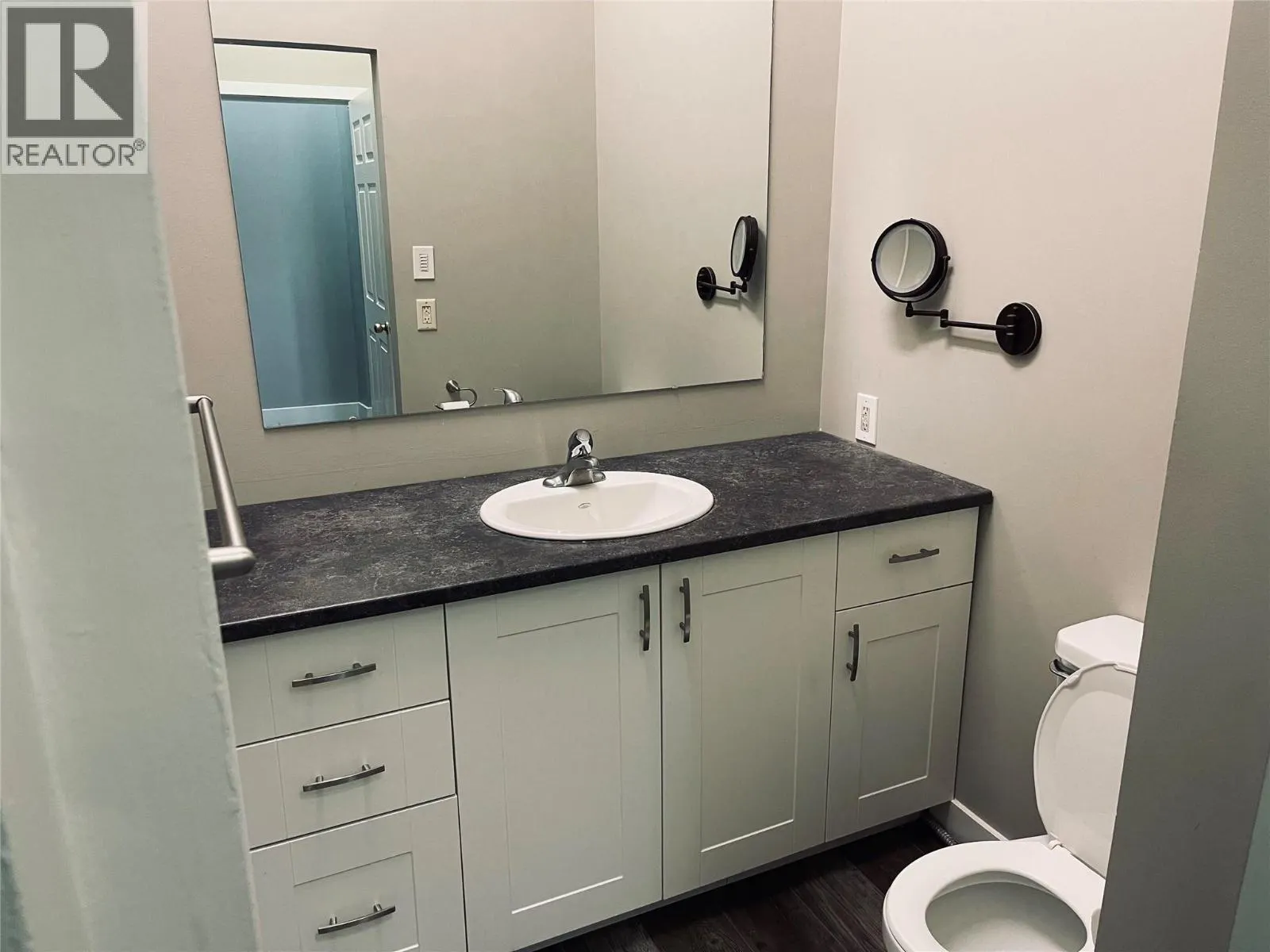 5201 26 Street
