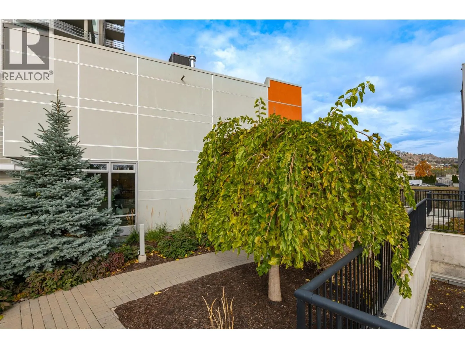 1151 Sunset Drive Unit# 105