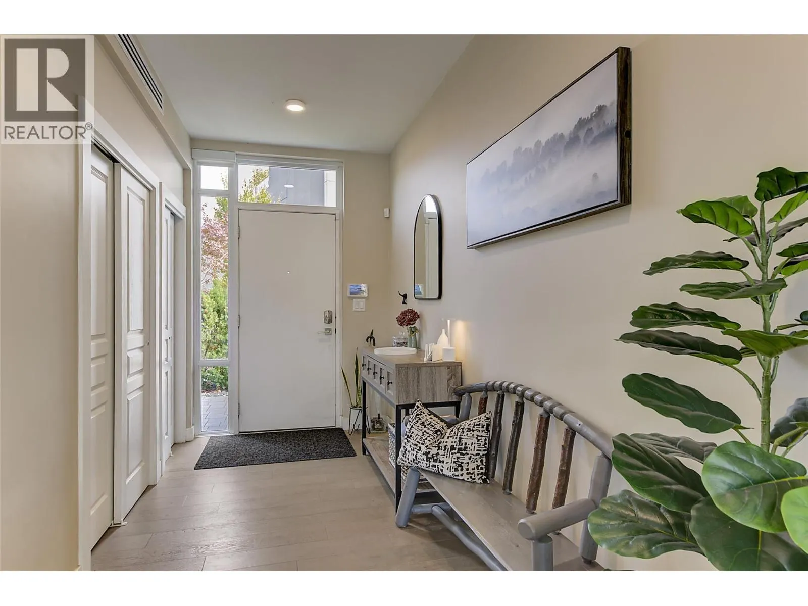 1151 Sunset Drive Unit# 105