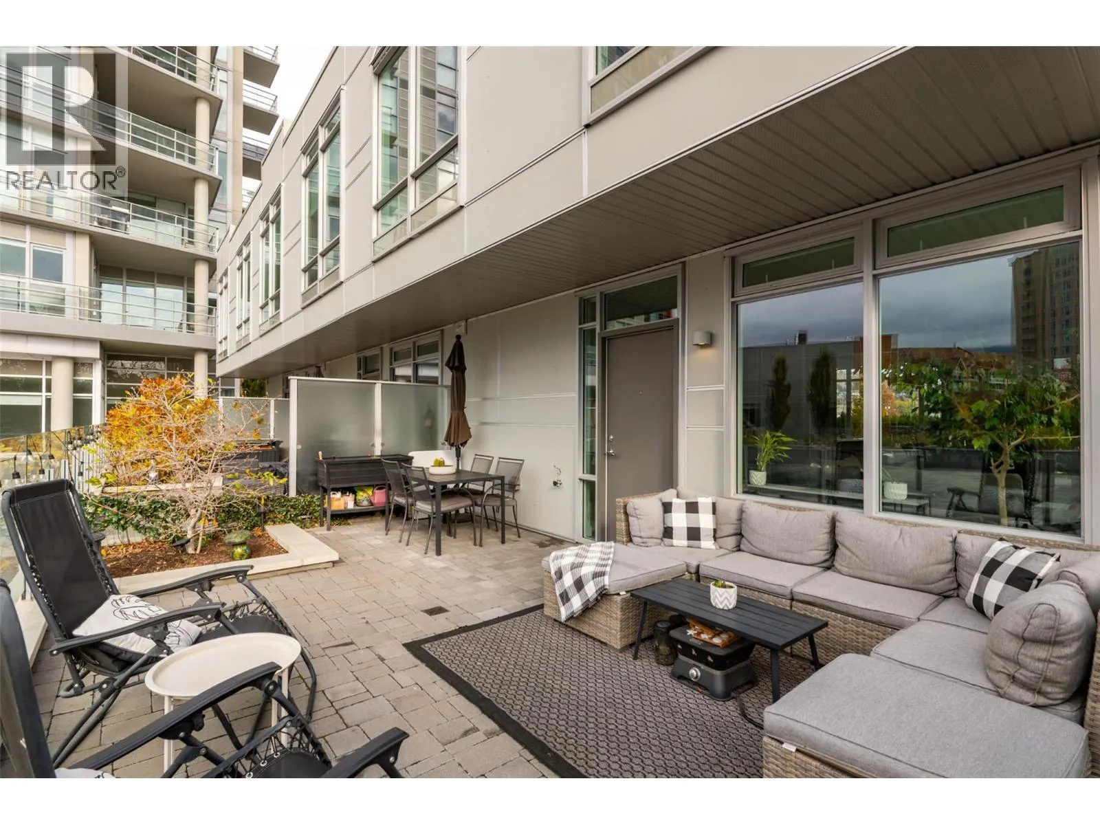1151 Sunset Drive Unit# 105