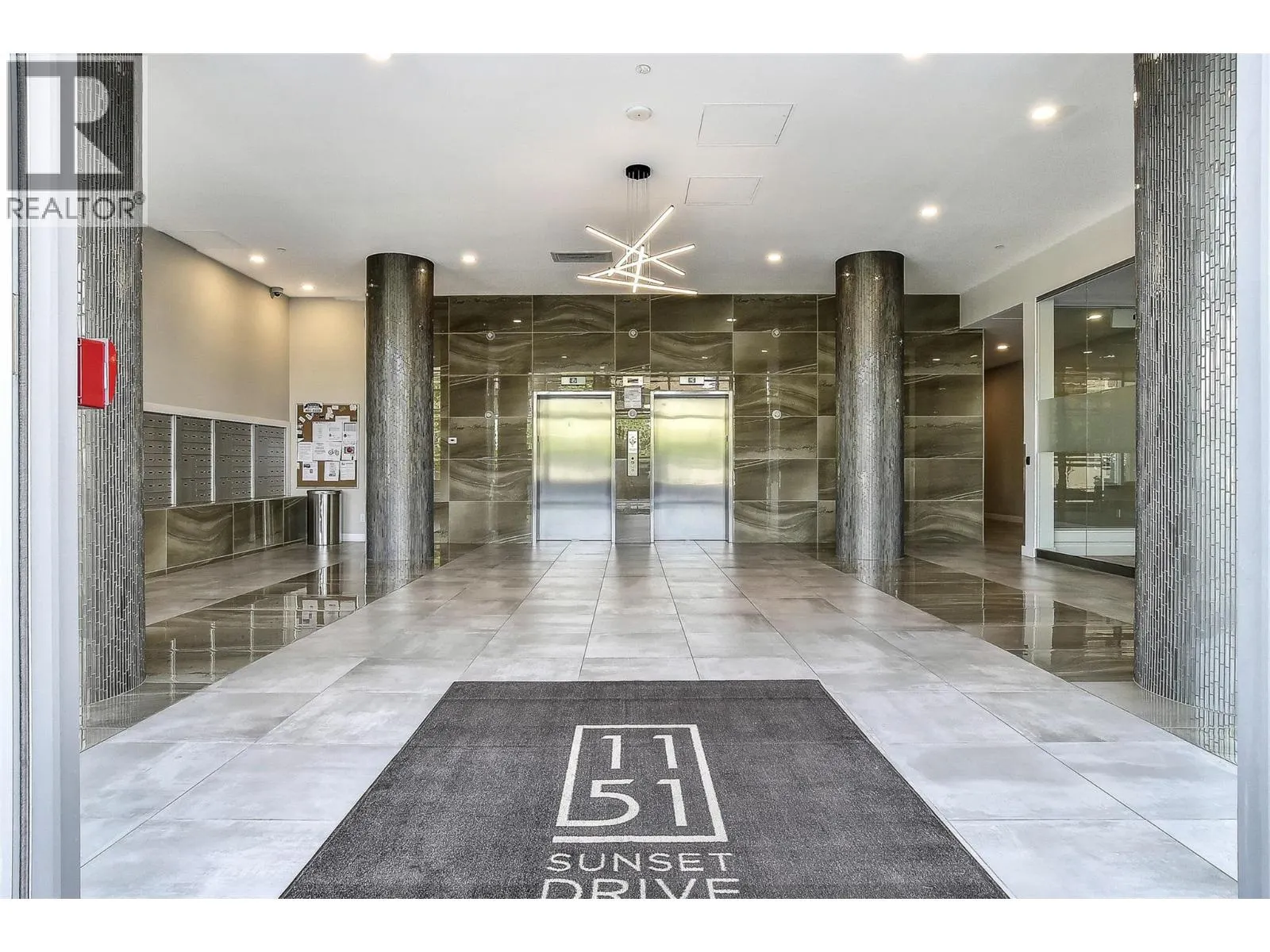 1151 Sunset Drive Unit# 105