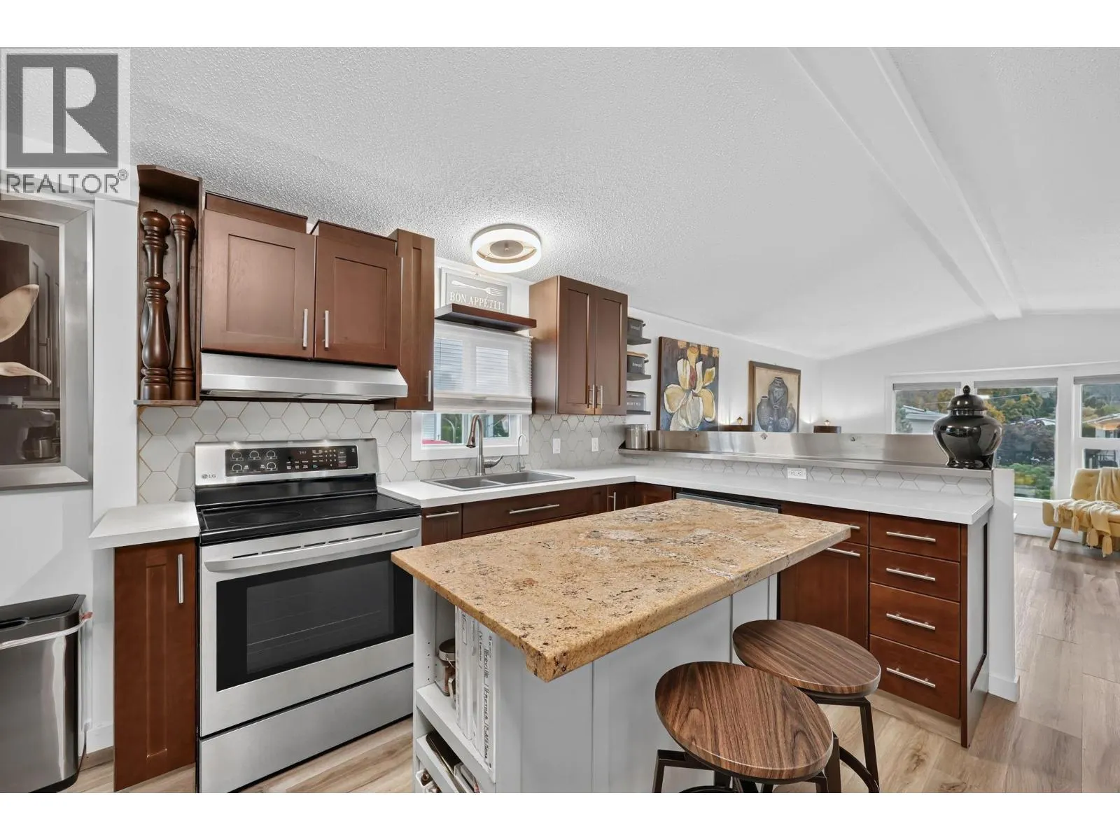 720 Commonwealth Road Unit# 174