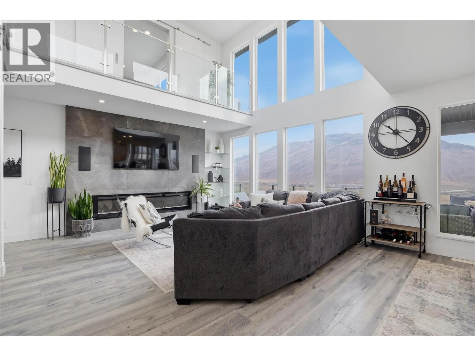848 Cantle Drive