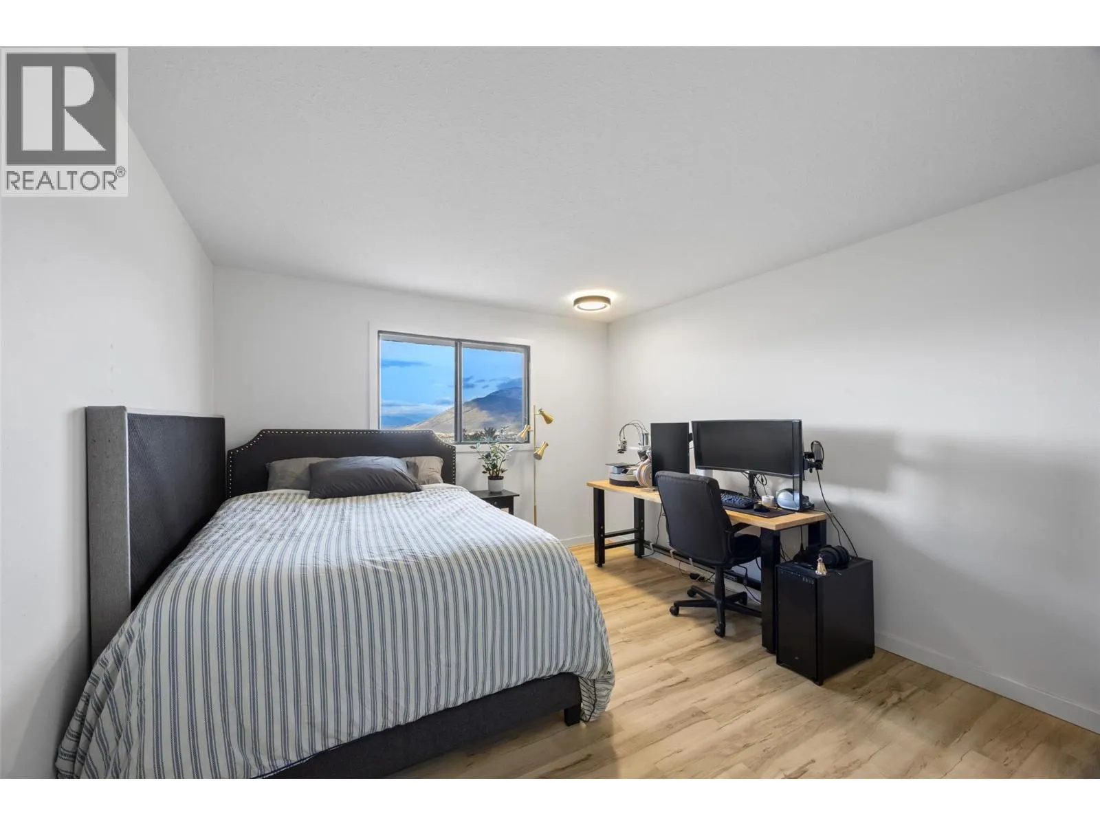 555 Dalgleish Drive Unit# 411