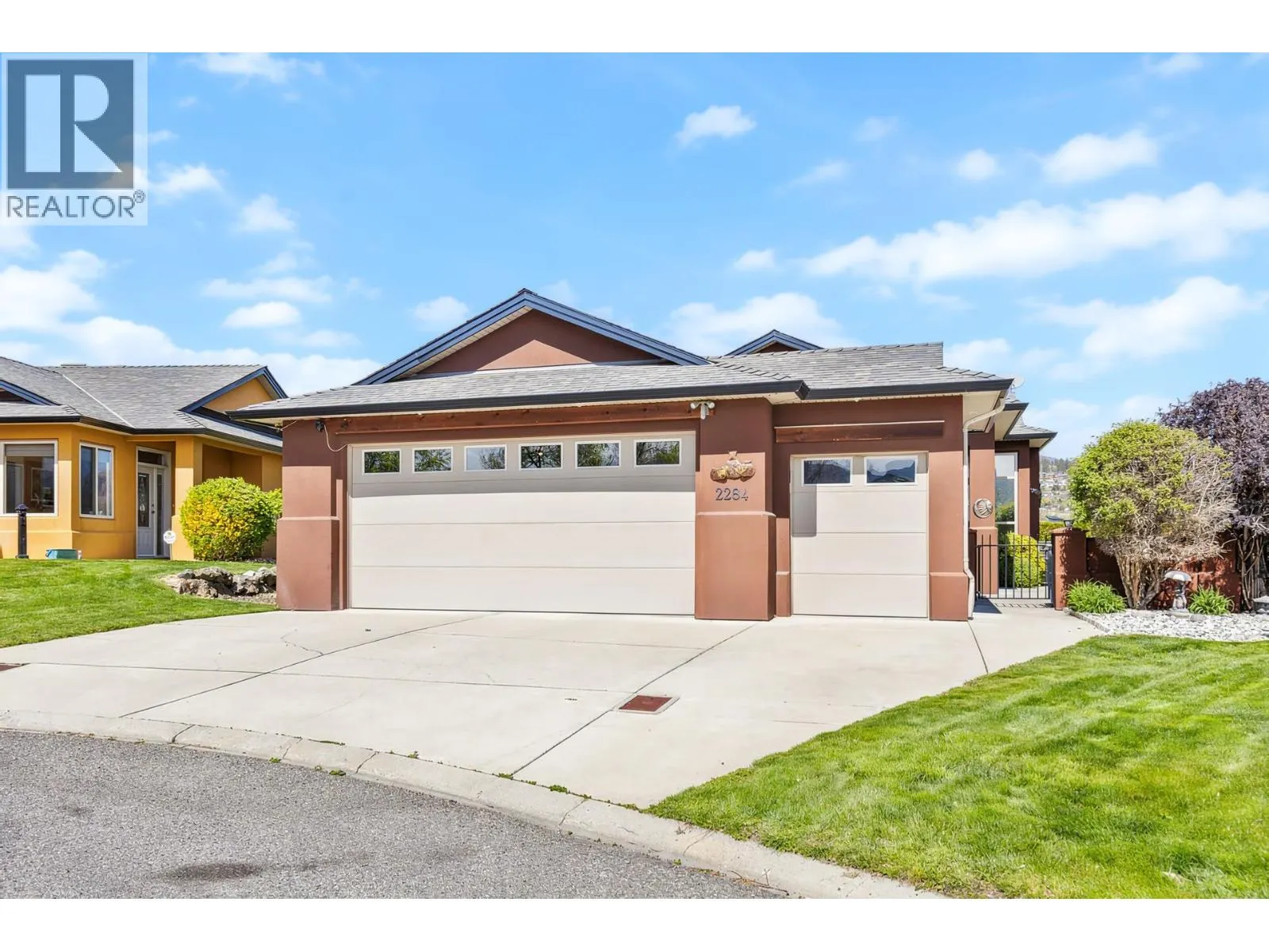 2284 Pine Vista Place