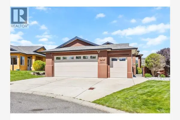 2284 Pine Vista Place