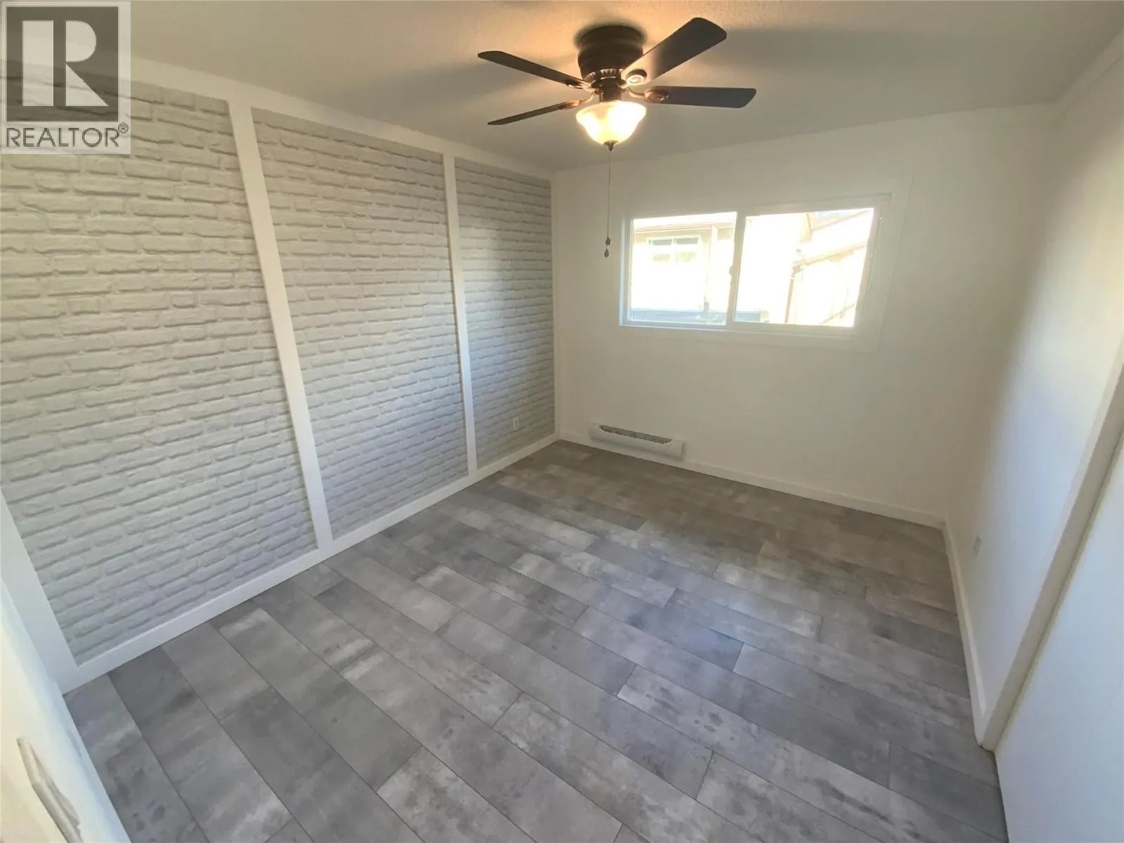 198 Roy Avenue Unit# 207