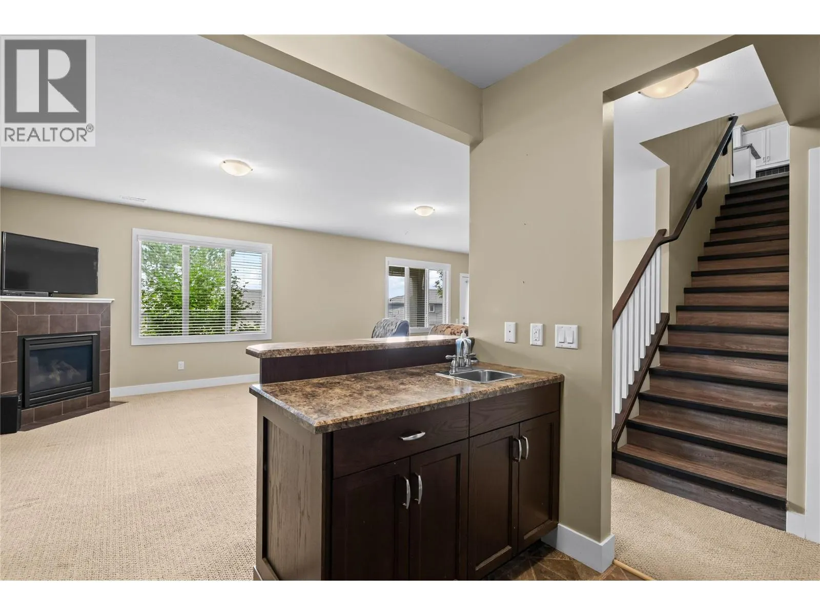 2421 Glacier Court Unit# 2