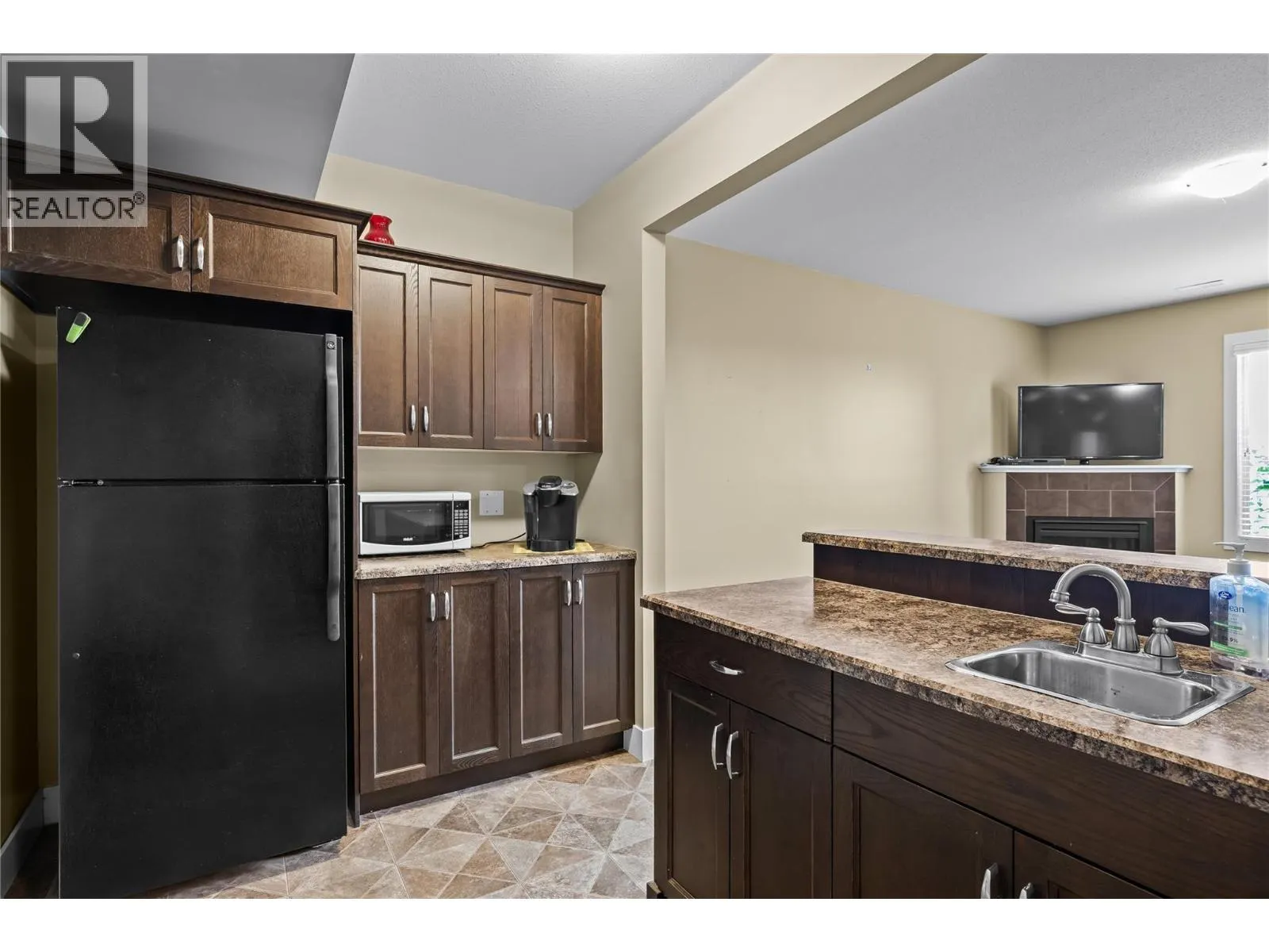 2421 Glacier Court Unit# 2