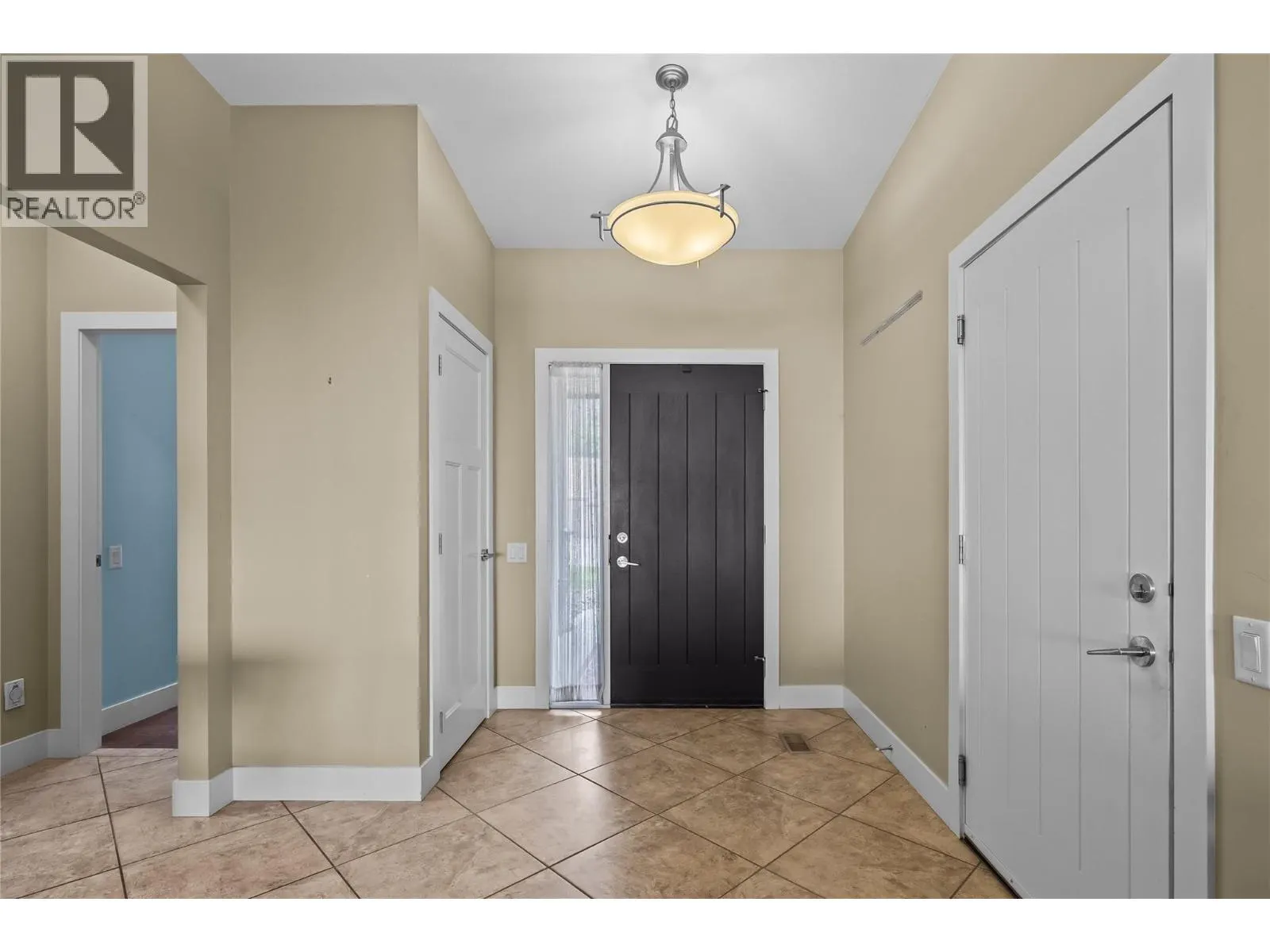 2421 Glacier Court Unit# 2