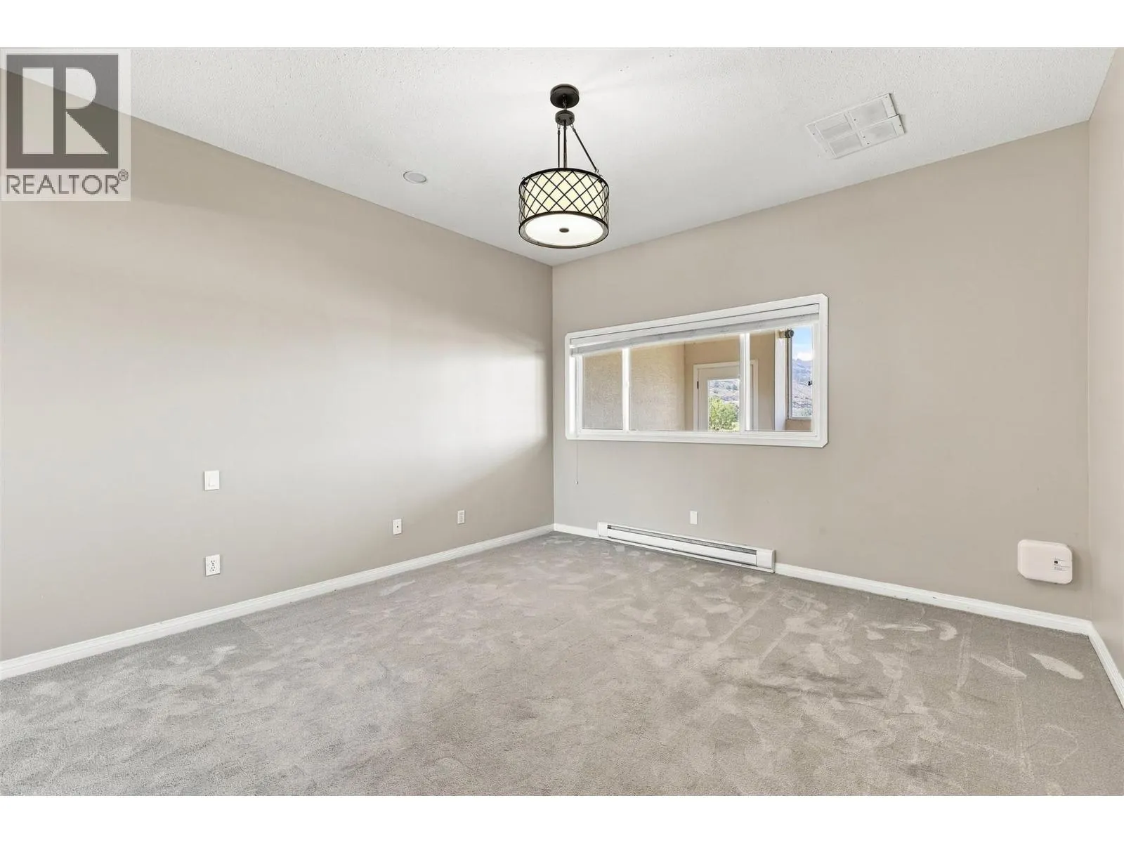 15 HUDSONS BAY Trail Unit# 305