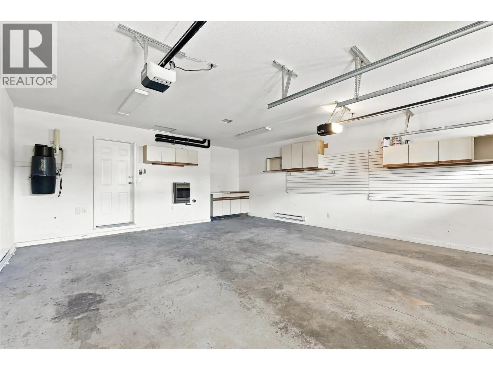 15 HUDSONS BAY Trail Unit# 305