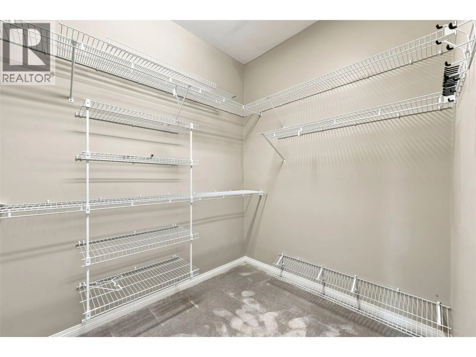 15 HUDSONS BAY Trail Unit# 305