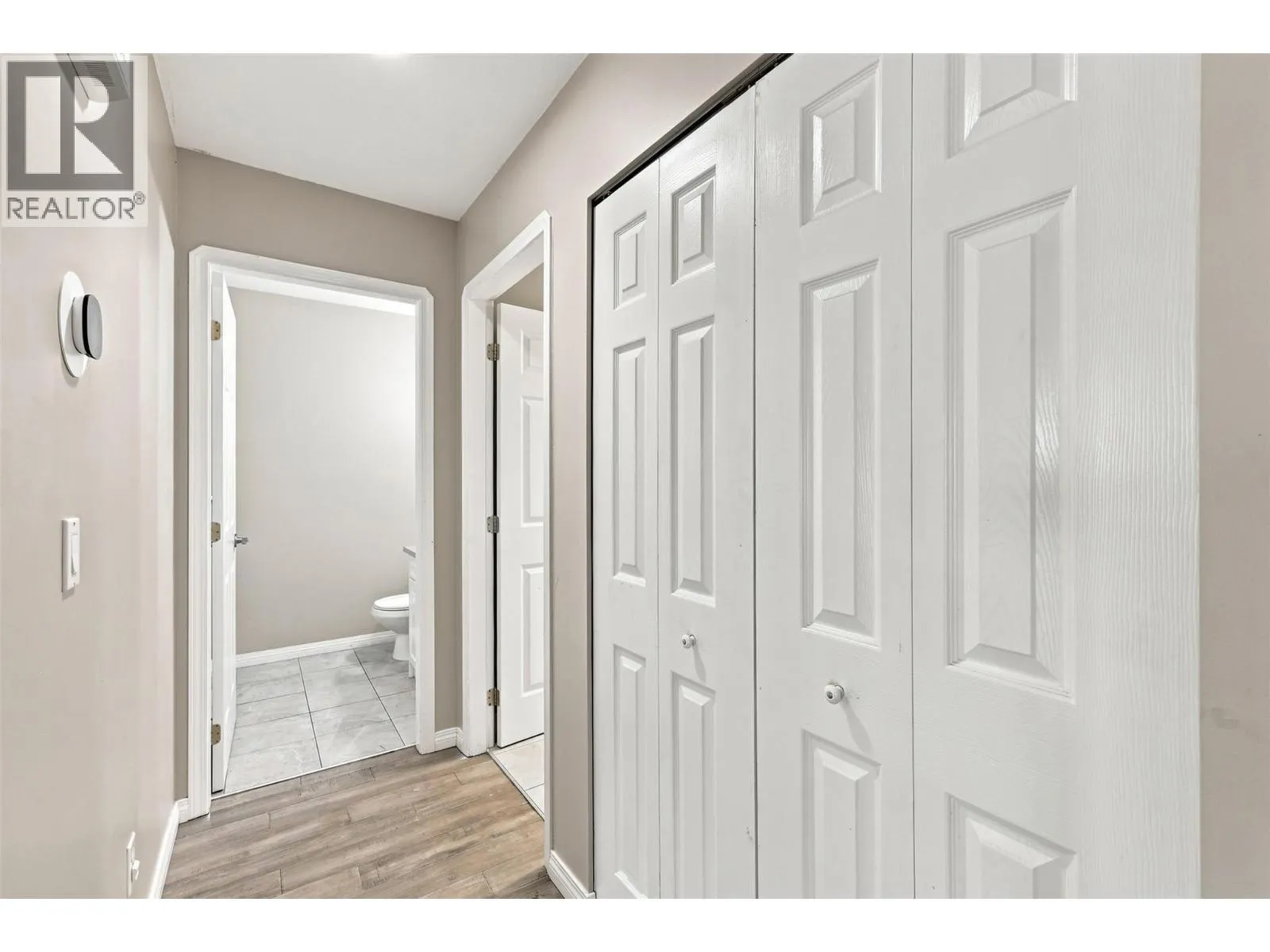 15 HUDSONS BAY Trail Unit# 305