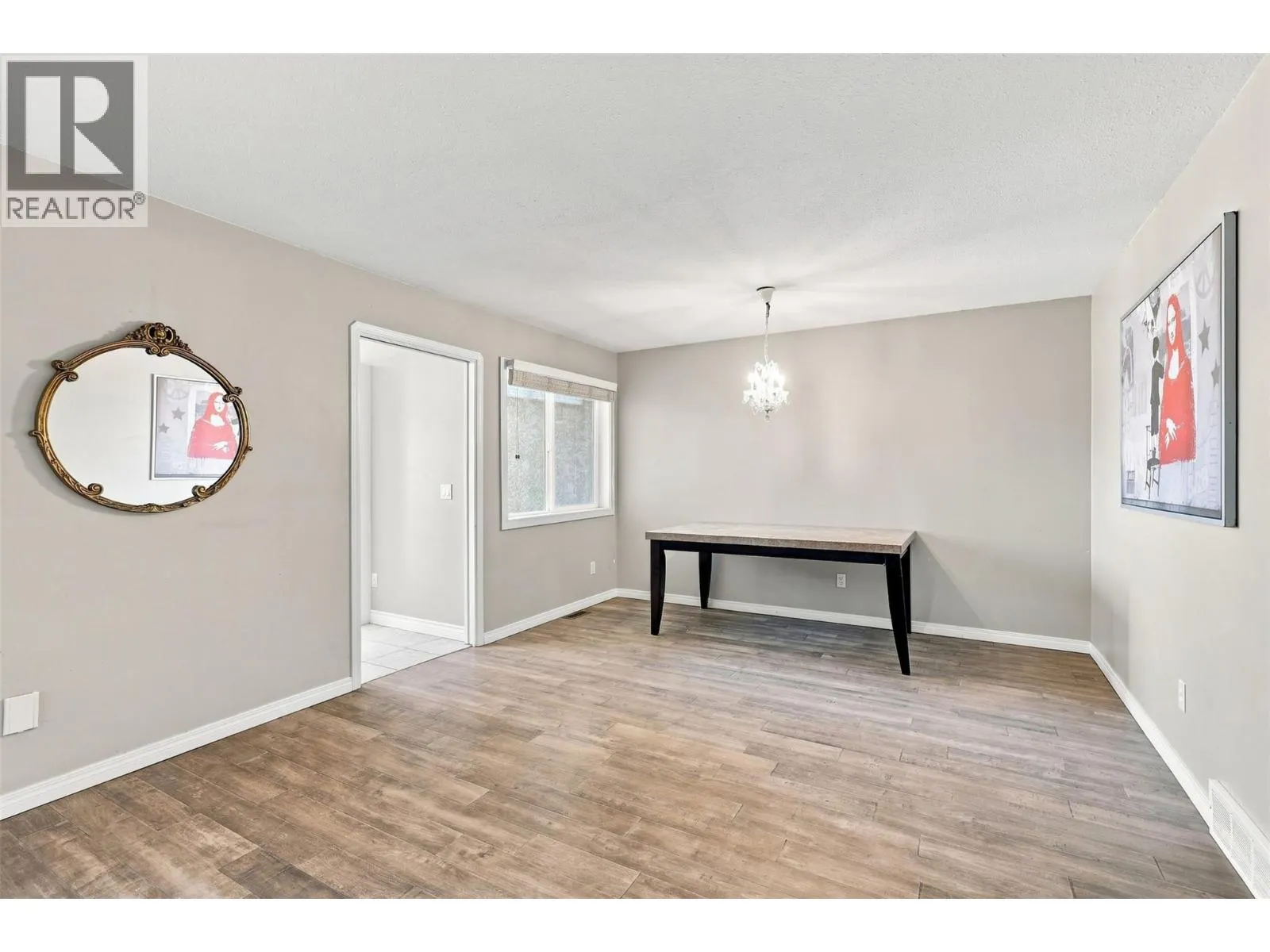 15 HUDSONS BAY Trail Unit# 305