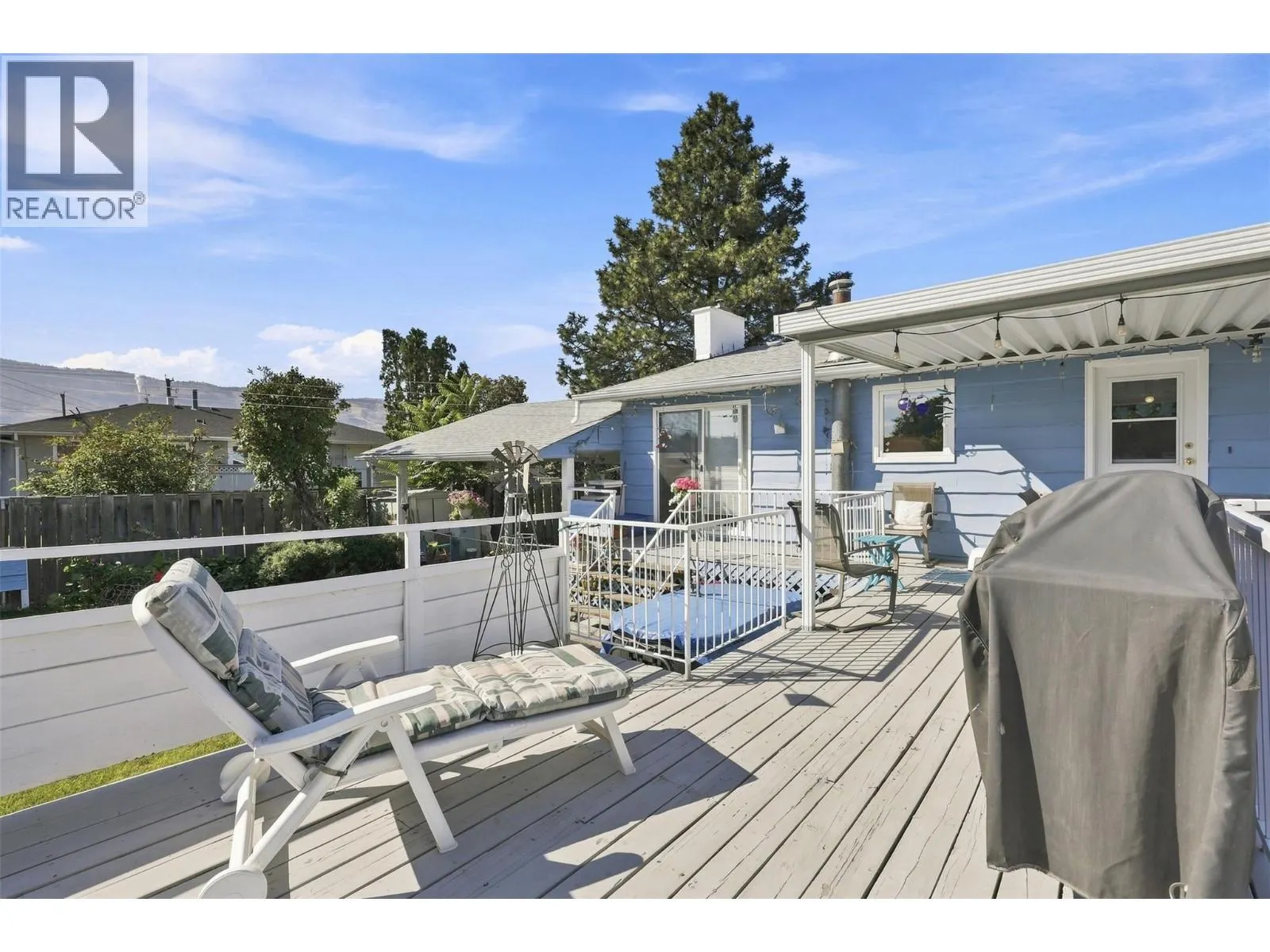 1090 Calmar Place