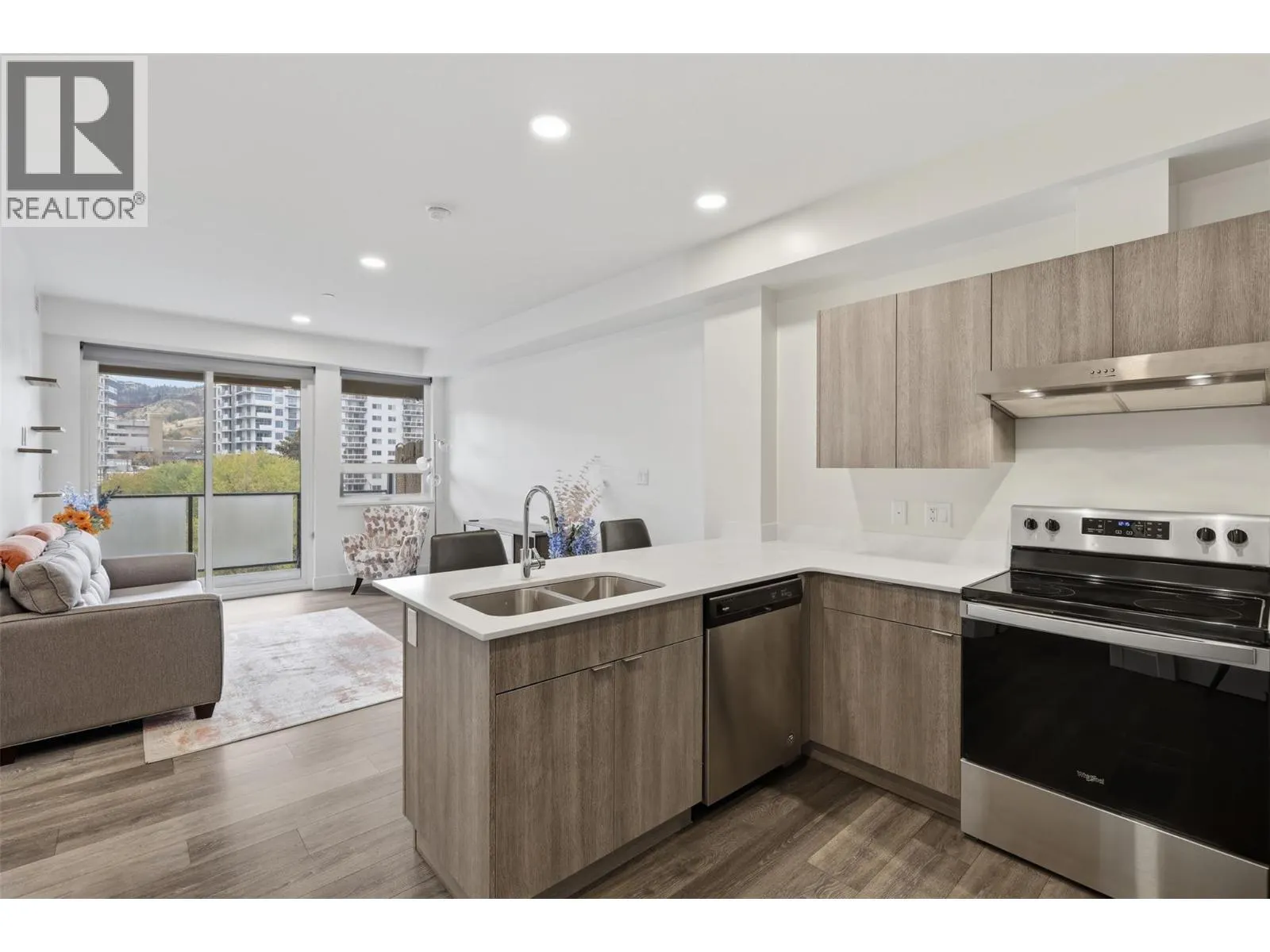 444 ST PAUL Street Unit# 507