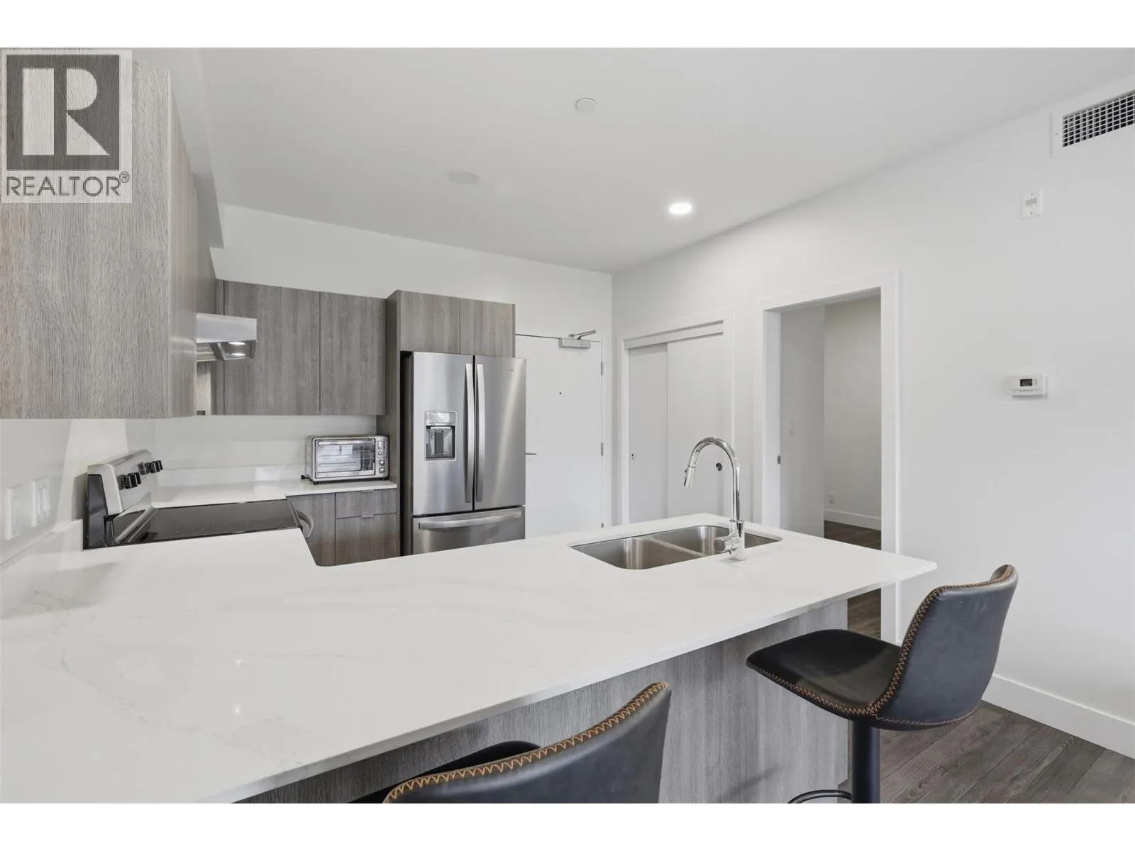 444 ST PAUL Street Unit# 507