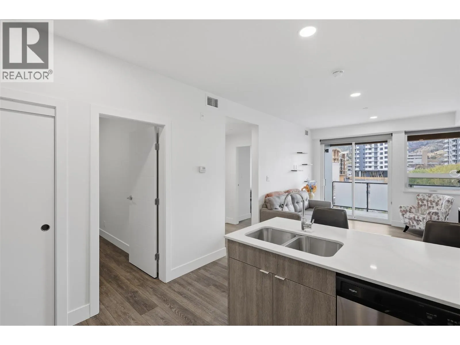 444 ST PAUL Street Unit# 507