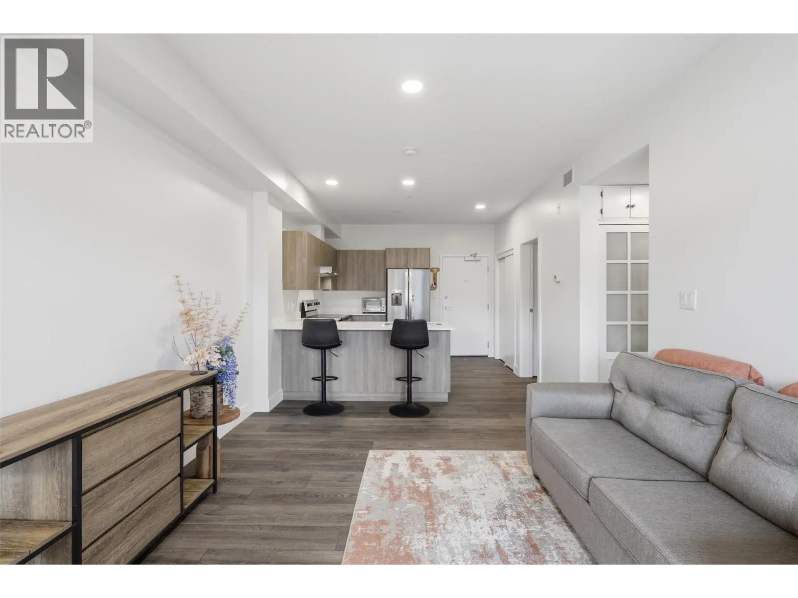 444 ST PAUL Street Unit# 507