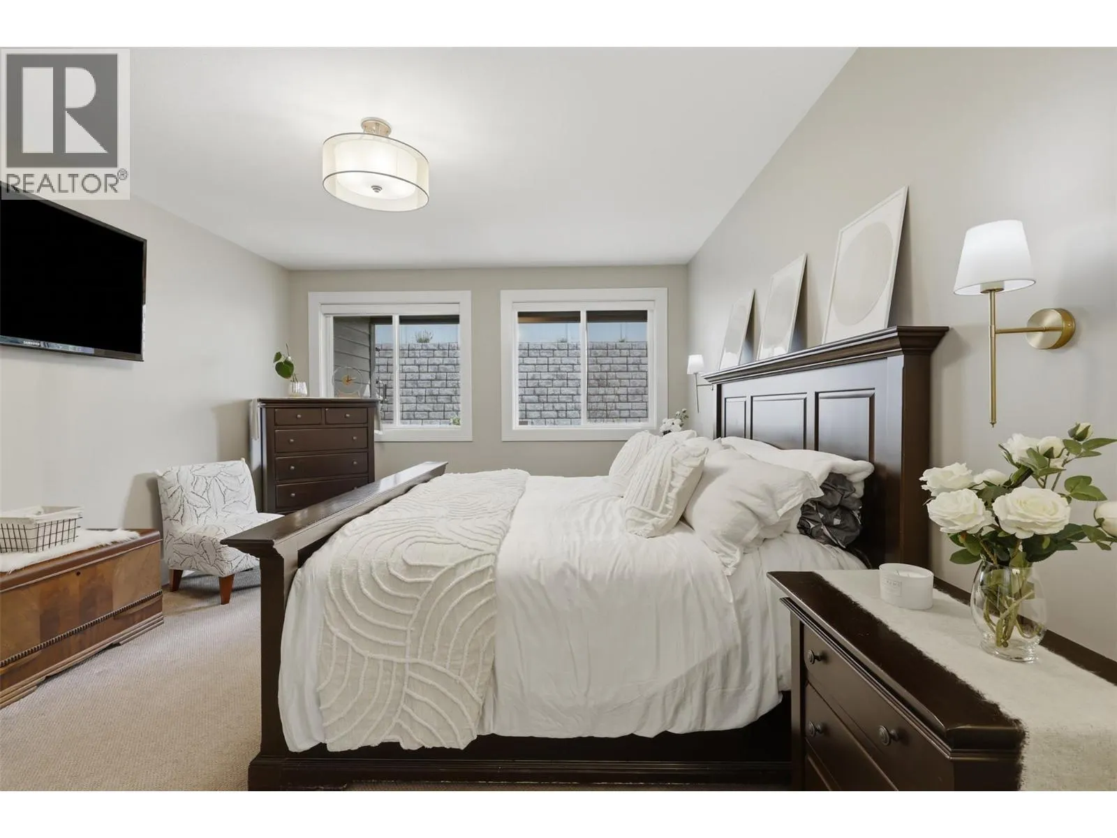 819 Fernie Court