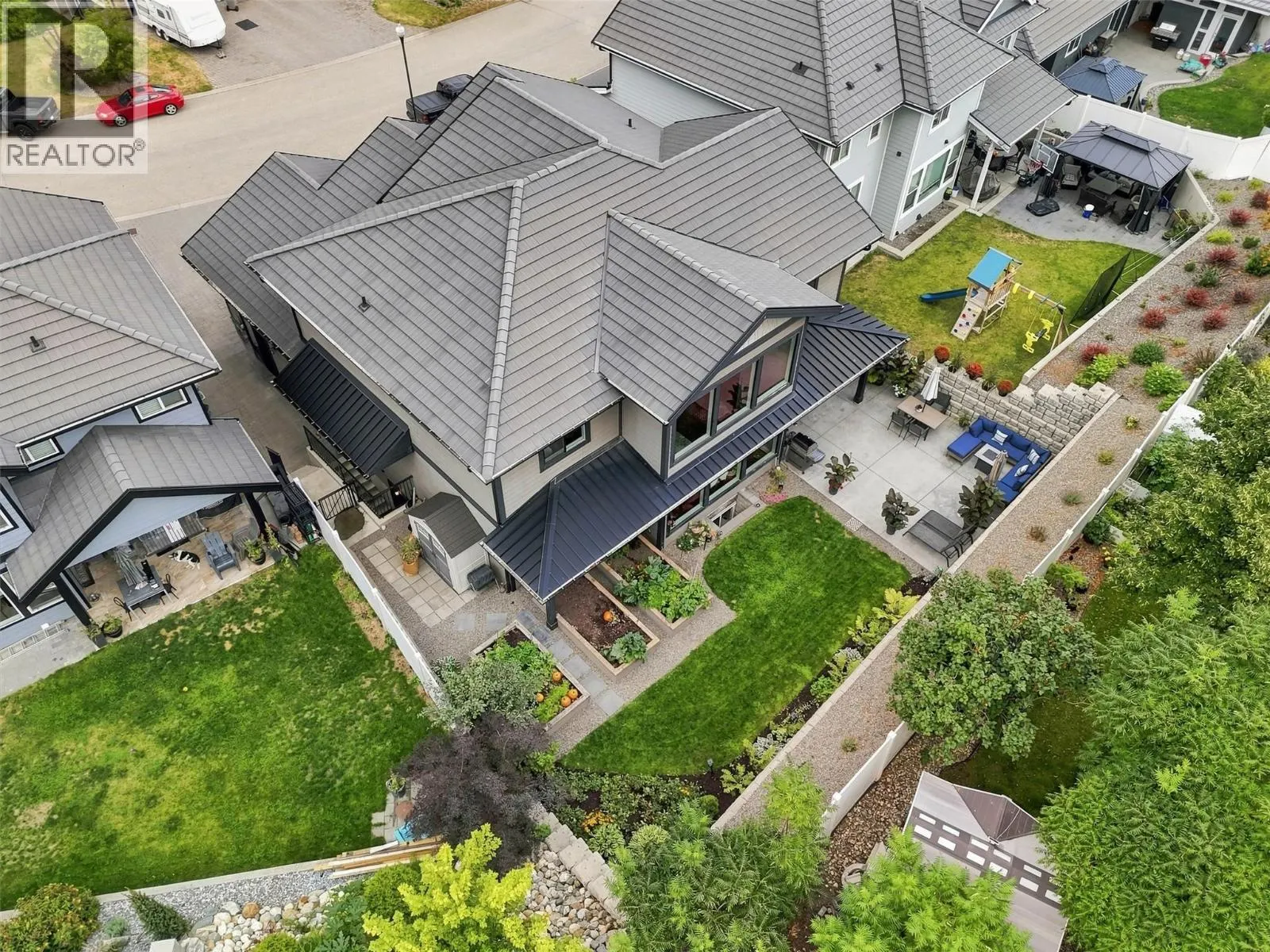 819 Fernie Court