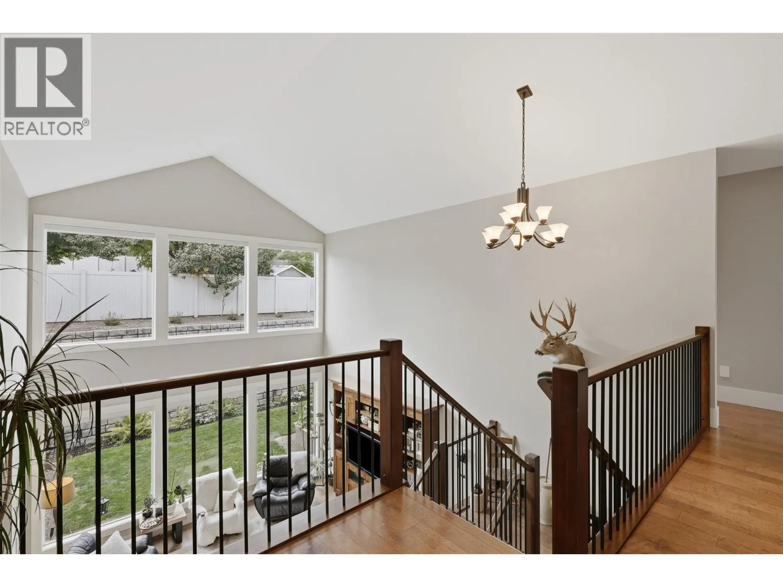 819 Fernie Court