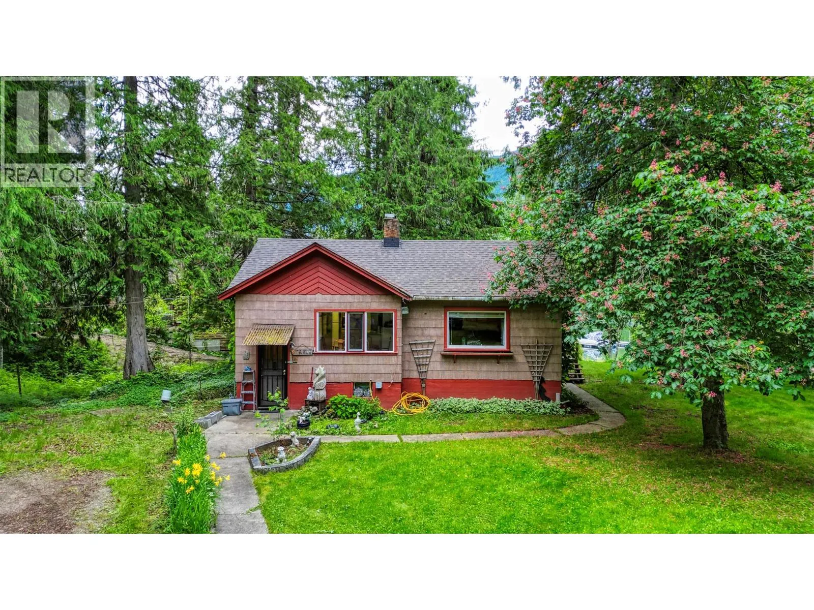 7022 Highway 3A