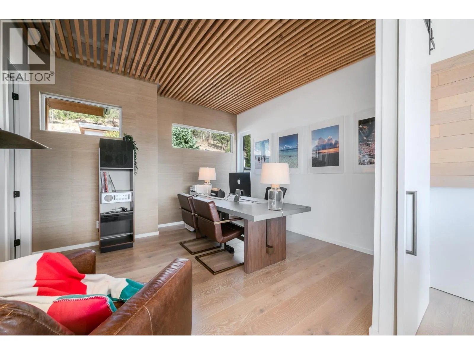 2559 Crown Crest Drive