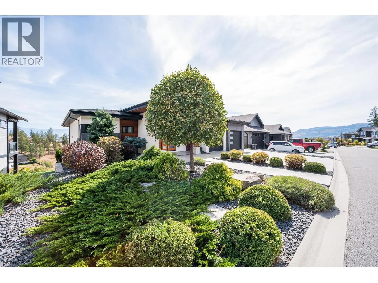2559 Crown Crest Drive