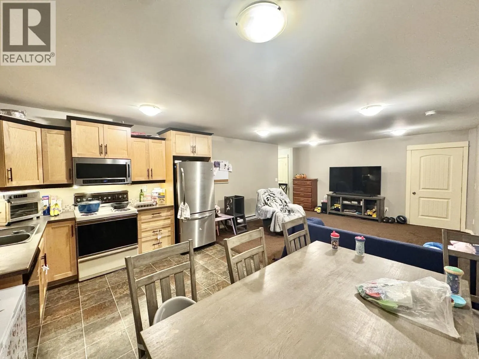 1800B 35th Avenue