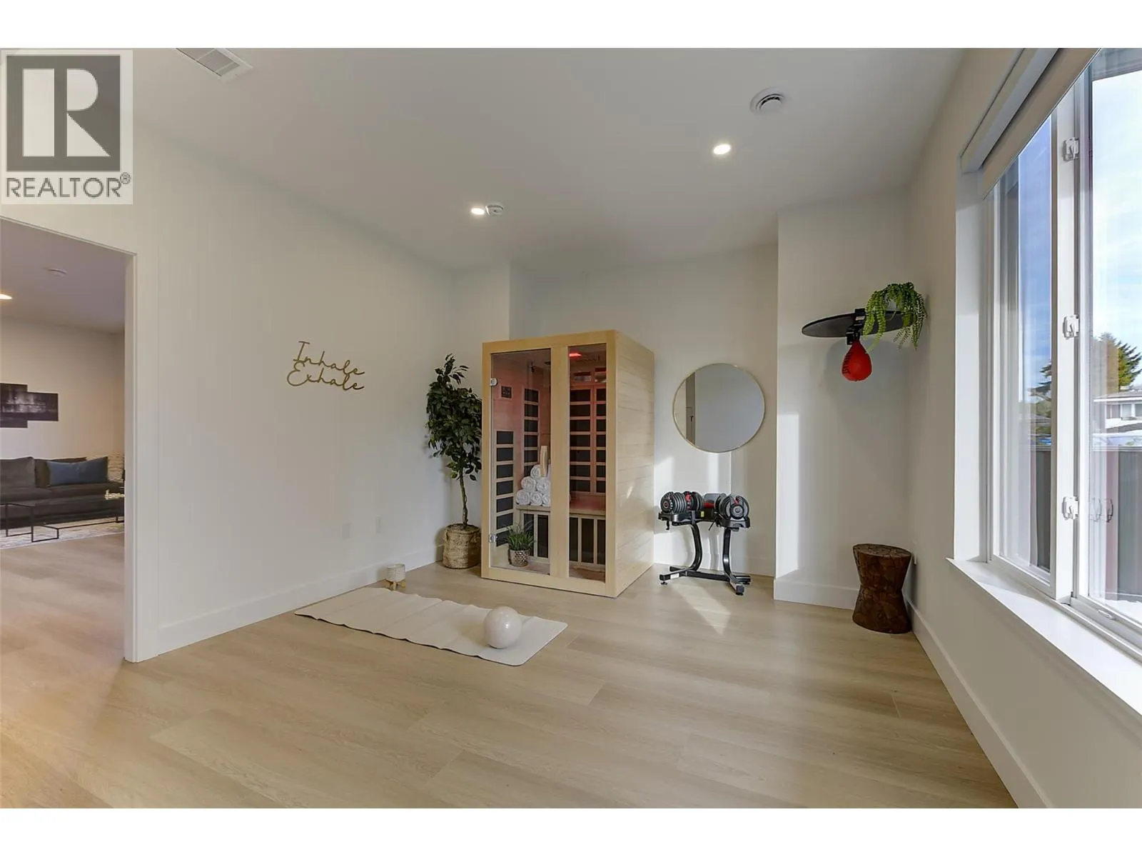 777 Coopland Crescent Unit# 3