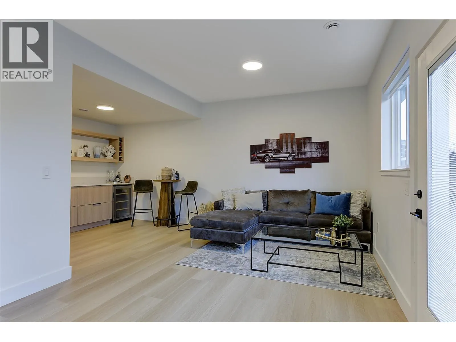 777 Coopland Crescent Unit# 3