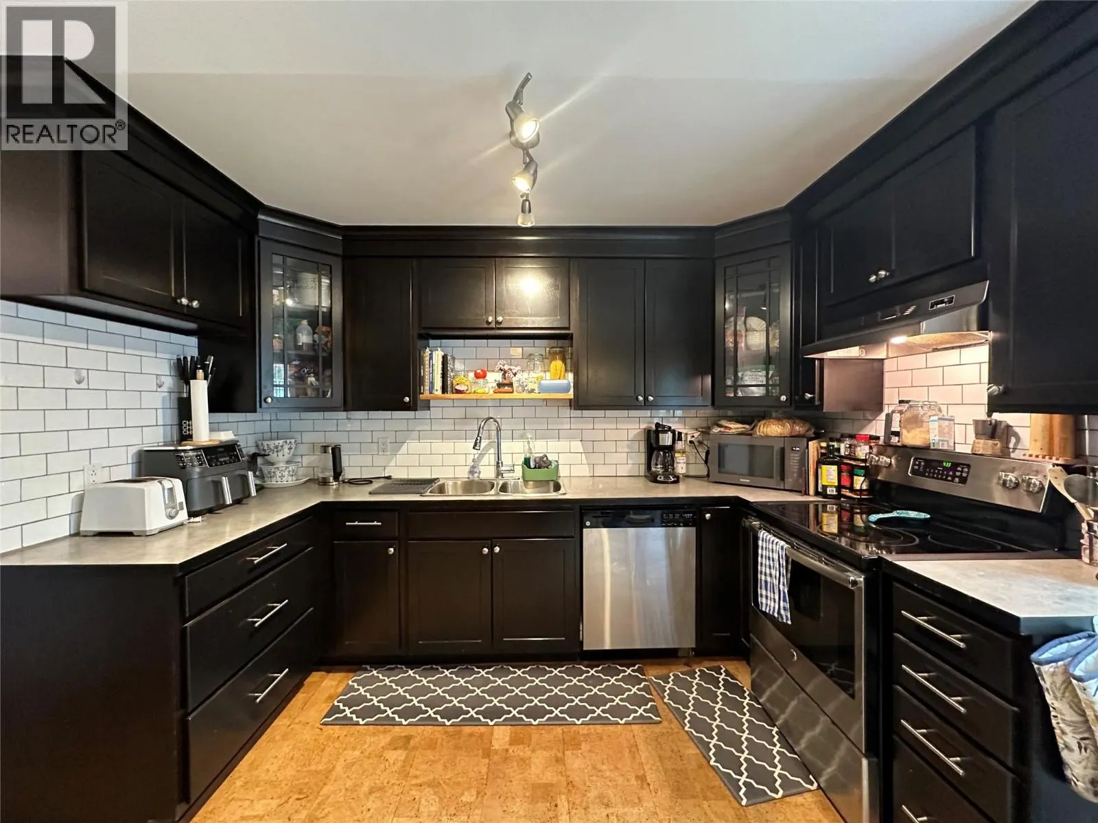 400 5th Avenue Unit# 6