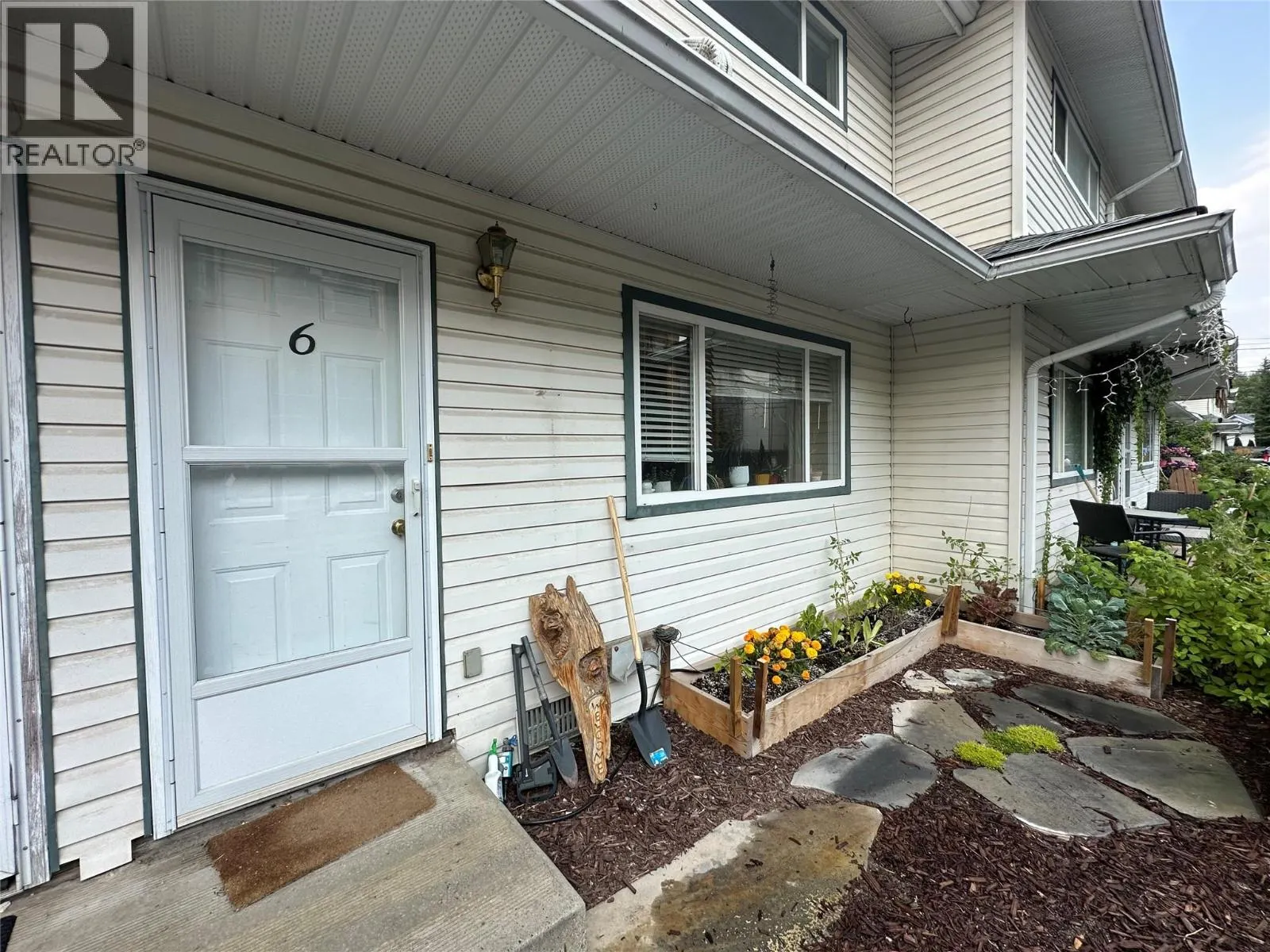 400 5th Avenue Unit# 6