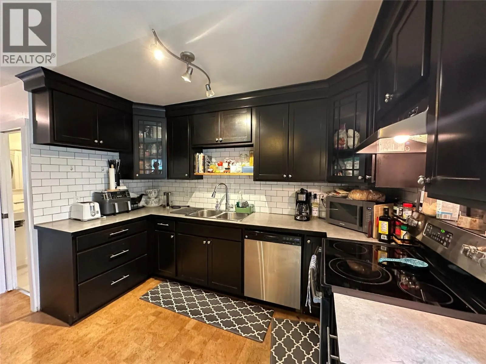 400 5th Avenue Unit# 6