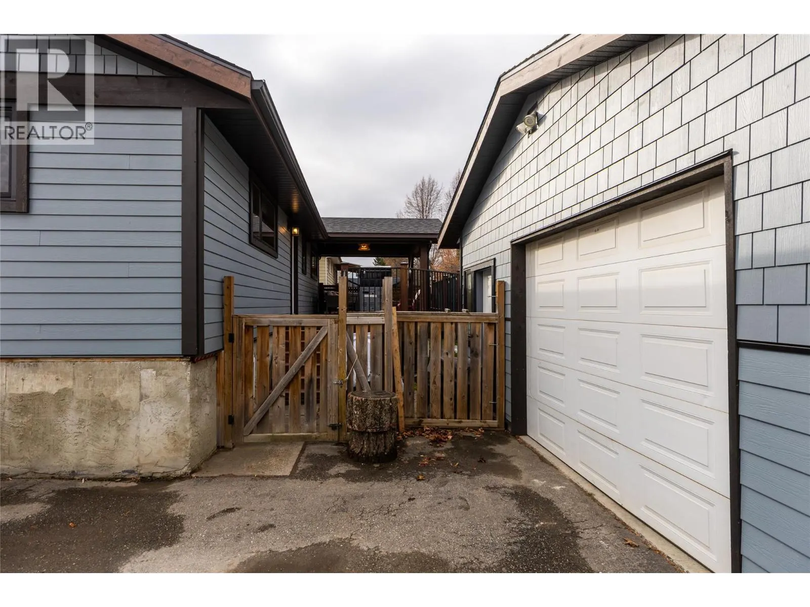 44 Mt Trinity Avenue